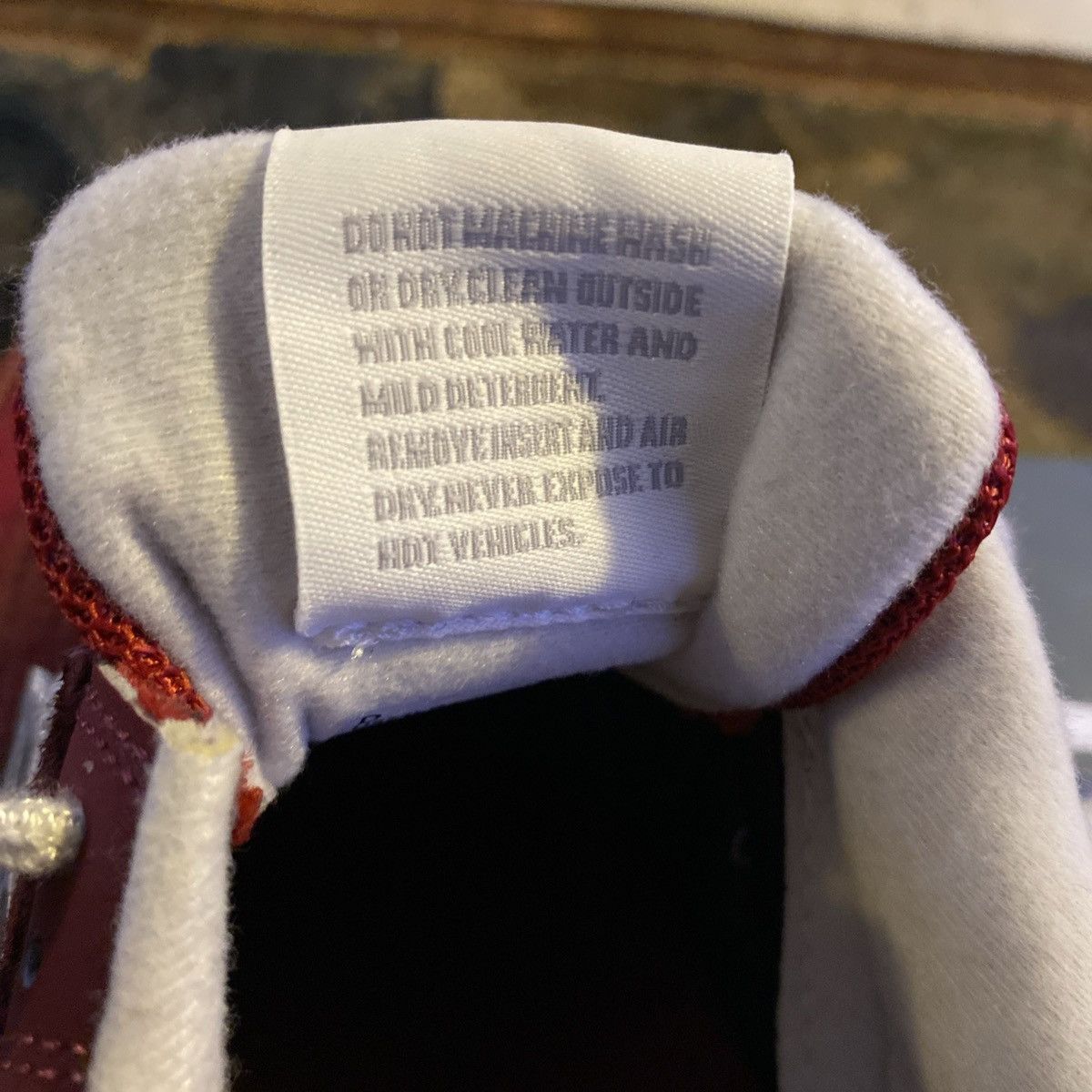 New Balance New Balance 574 Lunar New Year - Classic Crimson Size 8.5 Size US 8.5 / EU 41-42 - 10 Thumbnail