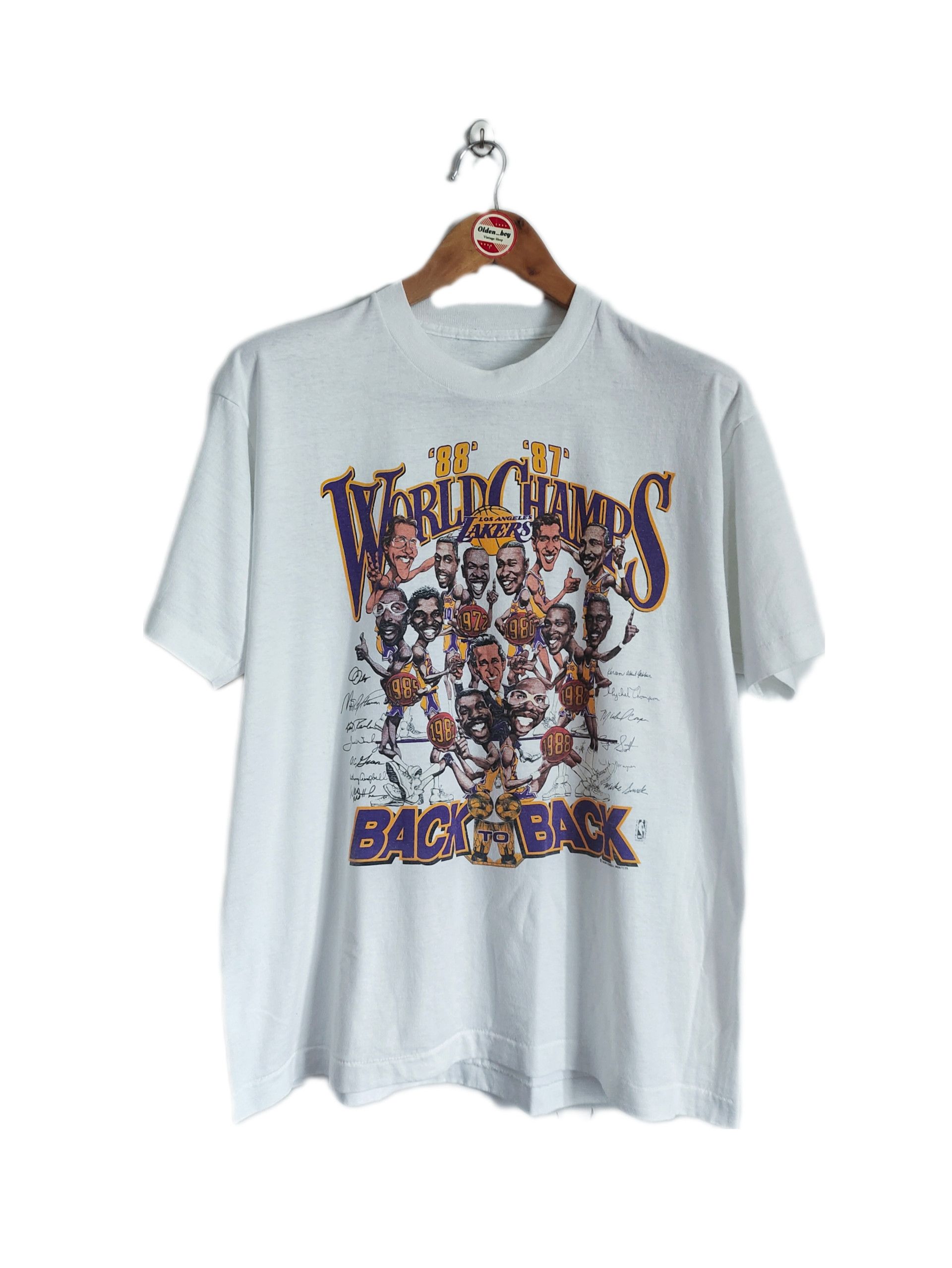 Vintage Vintage LA Lakers 1987 Champions Caricature T-shirt Size L / US 10 / IT 46 - 1 Thumbnail