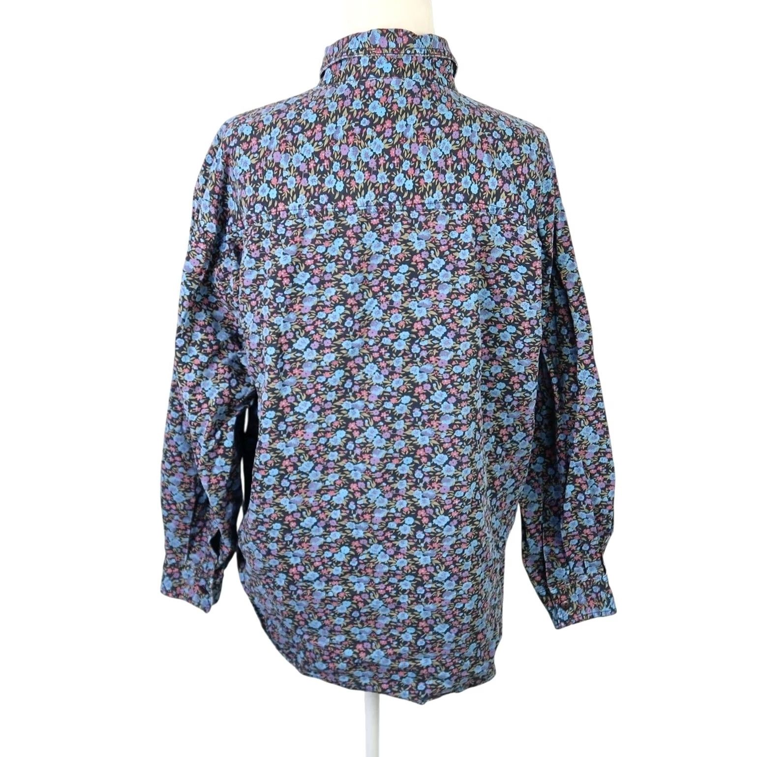 Brandblack VINTAGE 90s Punch Blue and Black Ditsy Floral Cotton Button-Down Shirt L Women Long Sleeve Bohemian 80s 90s Size L / US 10 / IT 46 - 4 Thumbnail