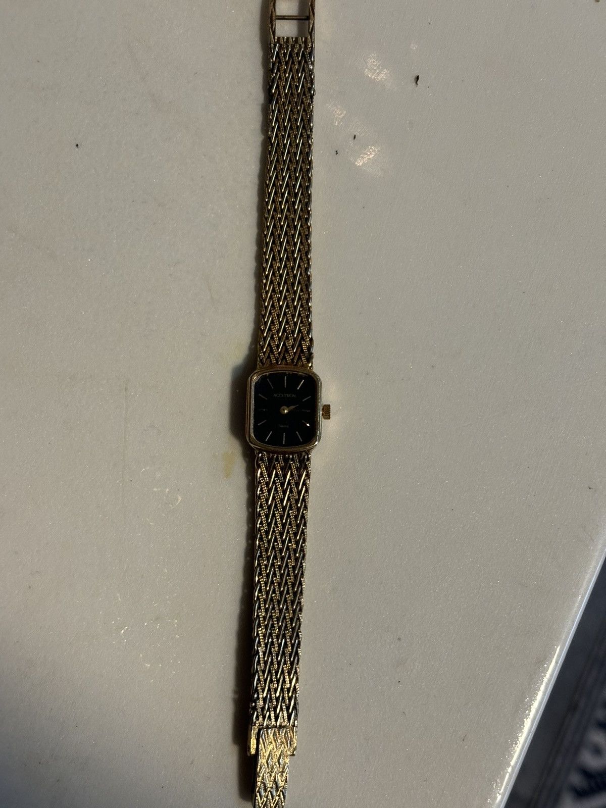 Bulova Vintage Accutron P2 Gold Tone Women’s Watch! New Battery. Size ONE SIZE - 9 Thumbnail
