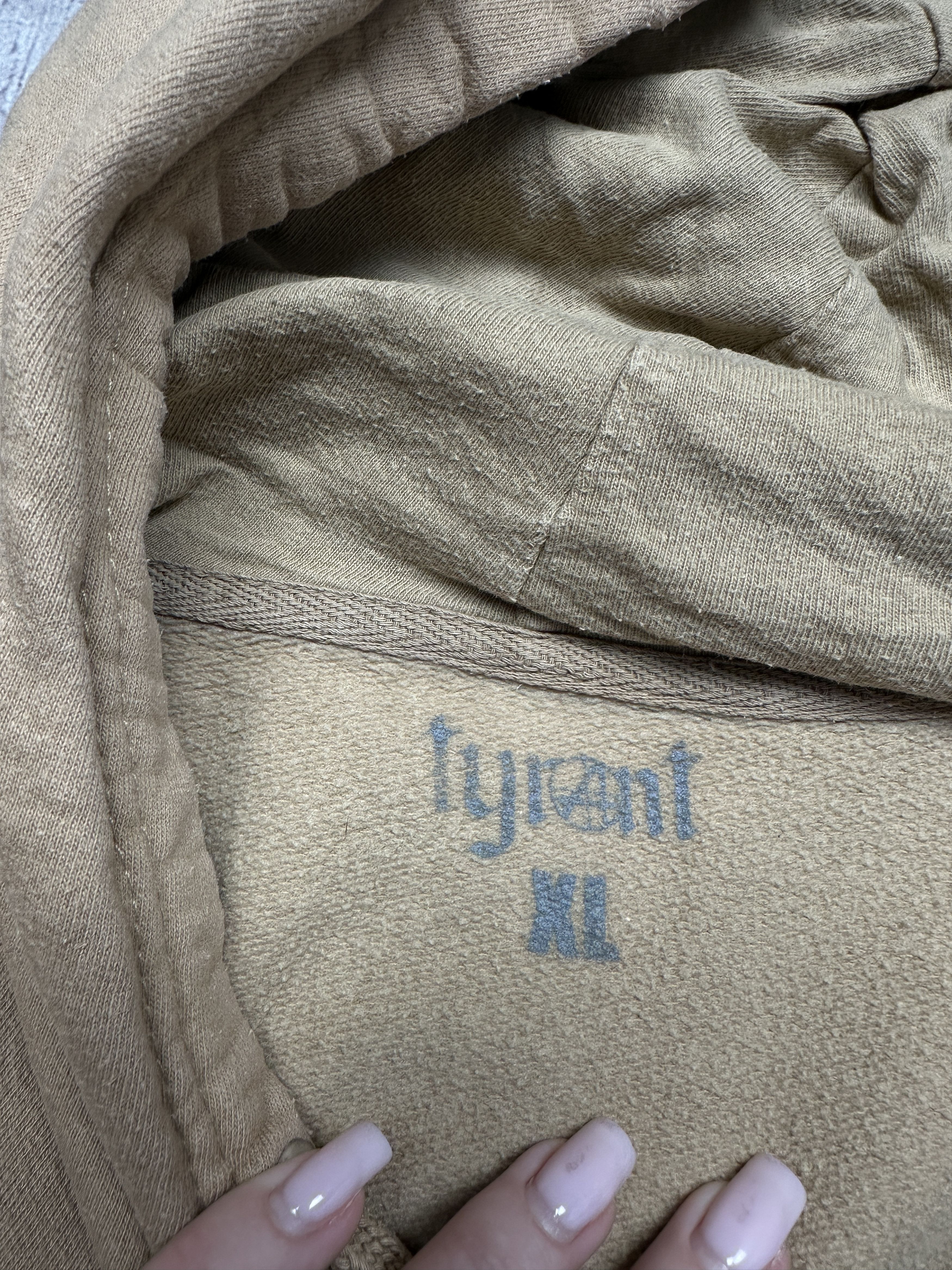 Independent Trading Co. Independent Trading Co. Tyrant Anime Girl Mens Hoodie Size US XL / EU 56 / 4 - 4 Thumbnail
