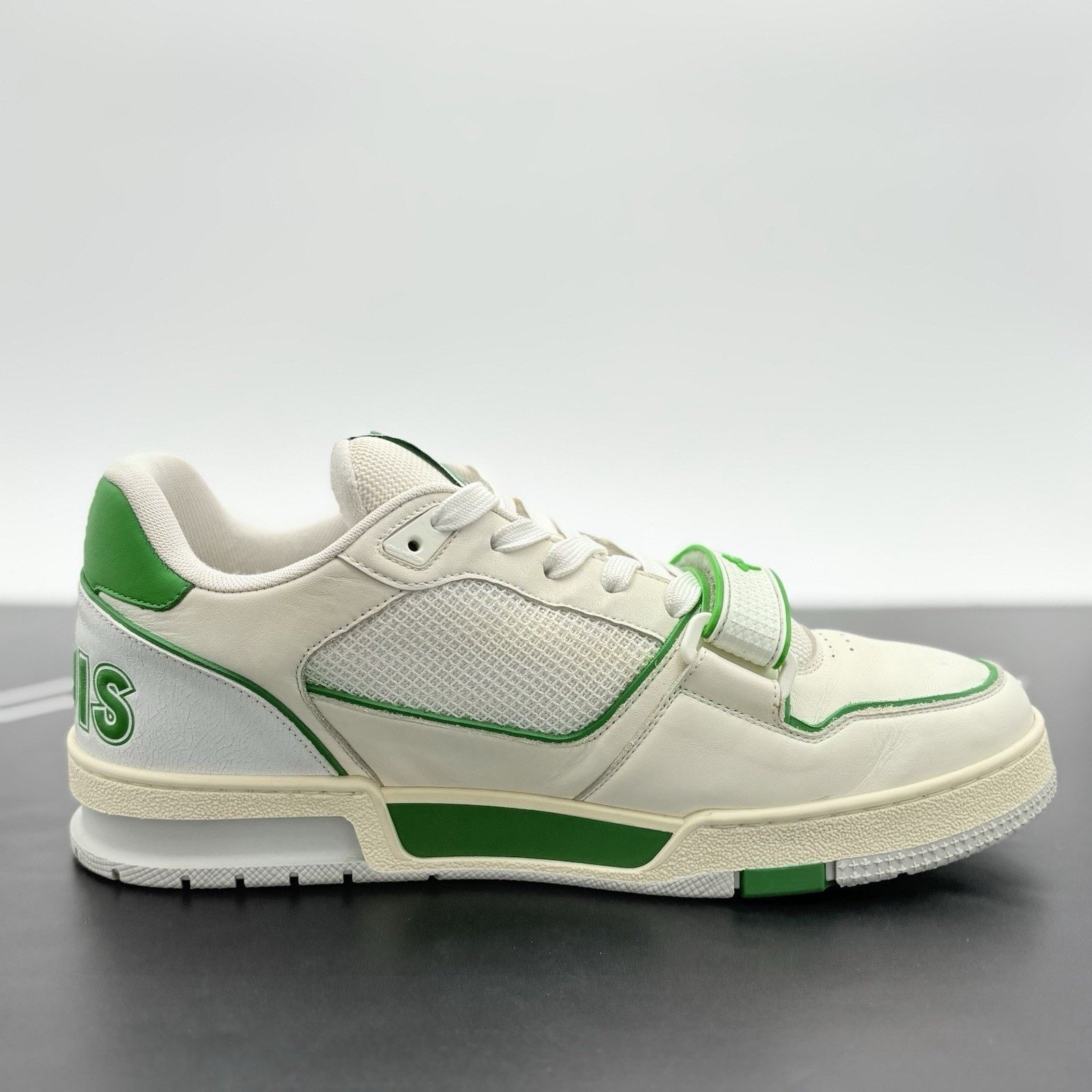 Louis Vuitton 11-11.5 Louis Vuitton Strap Trainer ' Green ' | SUPER CLEAN! Size US 11 / EU 44 - 11 Thumbnail
