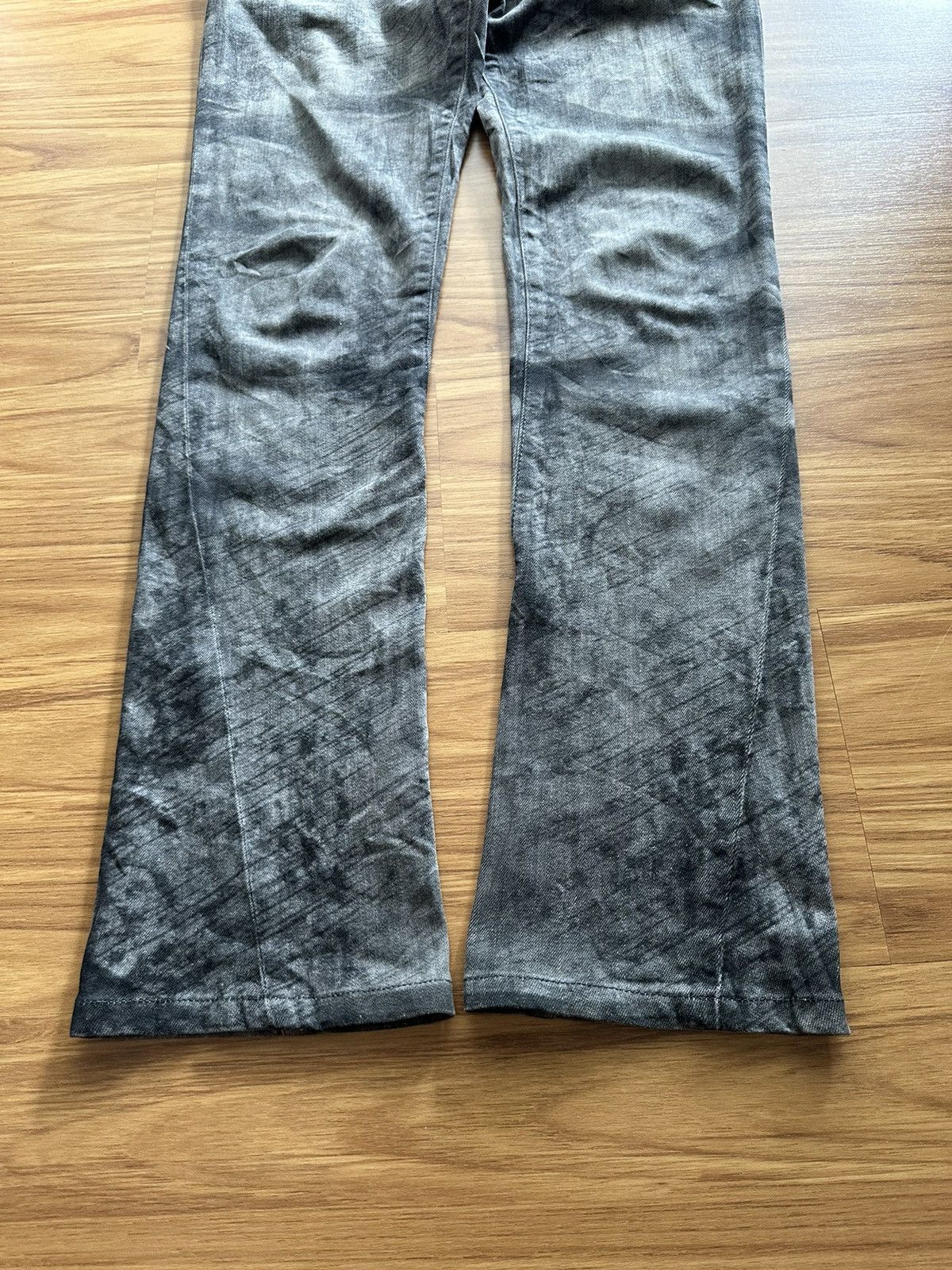 Le Grande Bleu (L.G.B.) Tornado Mart Japan Flare Mud Wash Denim Pant Size US 30 / EU 46 - 3 Thumbnail
