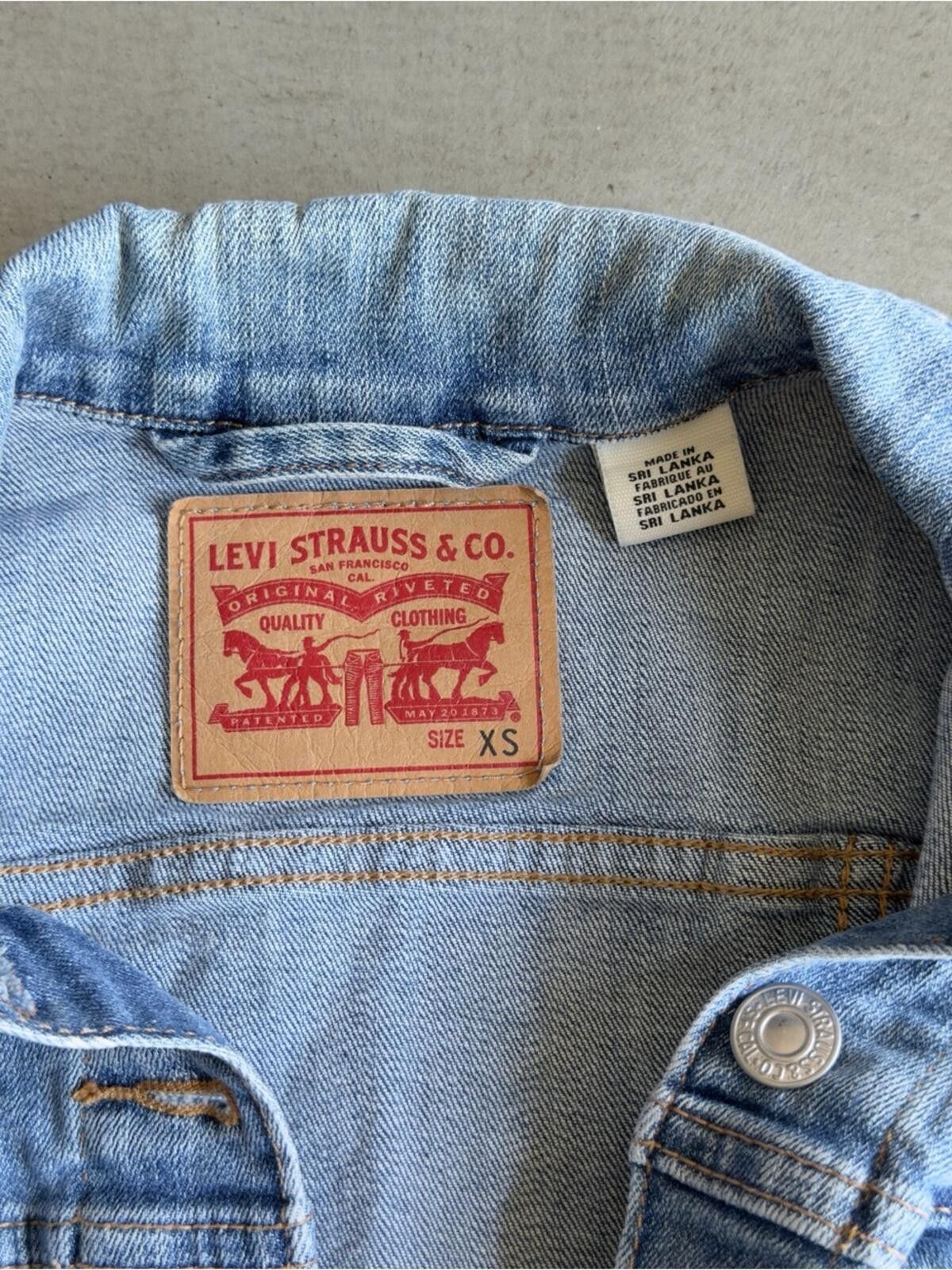 Levi's Levi’s / Original Trucker Denim Jacket / XS Light Wash Size XS / US 0-2 / IT 36-38 - 5 Thumbnail