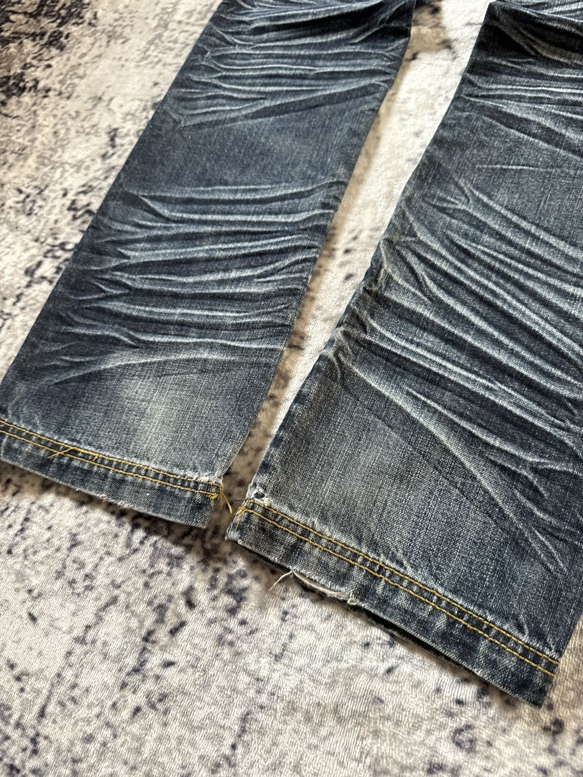 Japanese Brand Lemans Japan Claw Mark Whiskers Shadow Wash Jeans Size US 29 - 15 Thumbnail