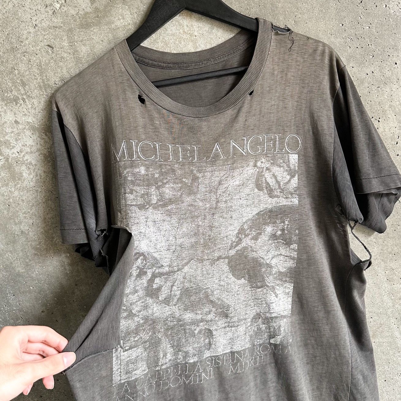 Vintage 80s THRASHED Michelangelo Art Promo T-Shirt Size US L / EU 52-54 / 3 - 6 Thumbnail