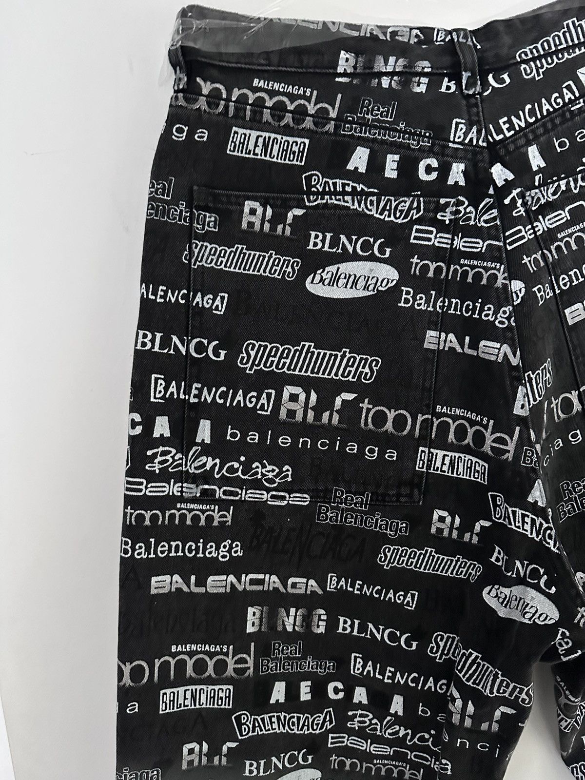 Balenciaga BALENCIAGA – TV Show Logo Print Wide Leg Denim Jeans Size US 43 - 10 Thumbnail