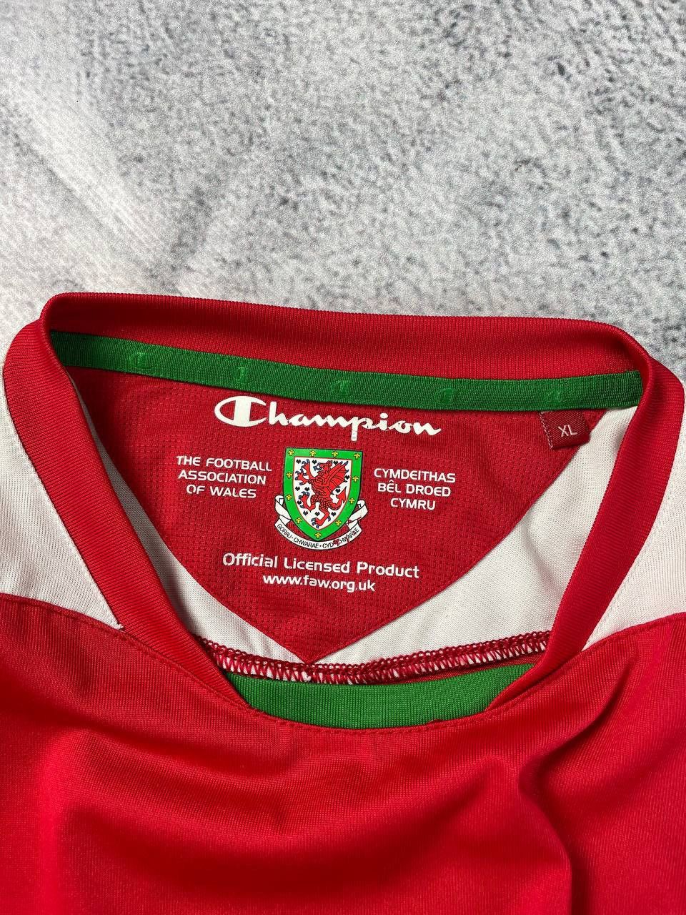 Champion × Vintage 2008-10 Wales Champion Home Shirt Size US XL / EU 56 / 4 - 4 Thumbnail