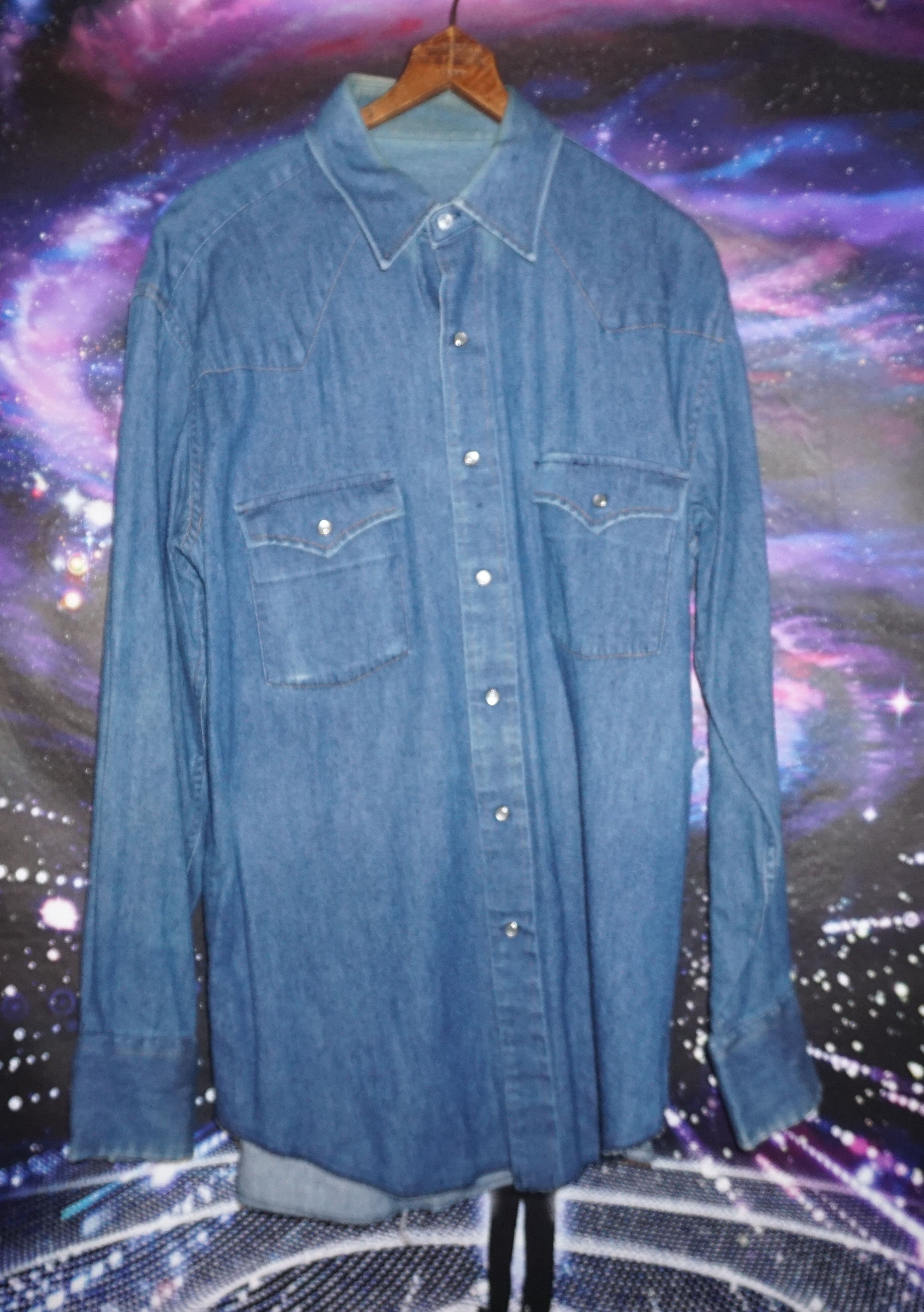 Vintage Vintage Faded Pearl Snap Denim Light Weight Shirt Size US L / EU 52-54 / 3 - 1 Thumbnail