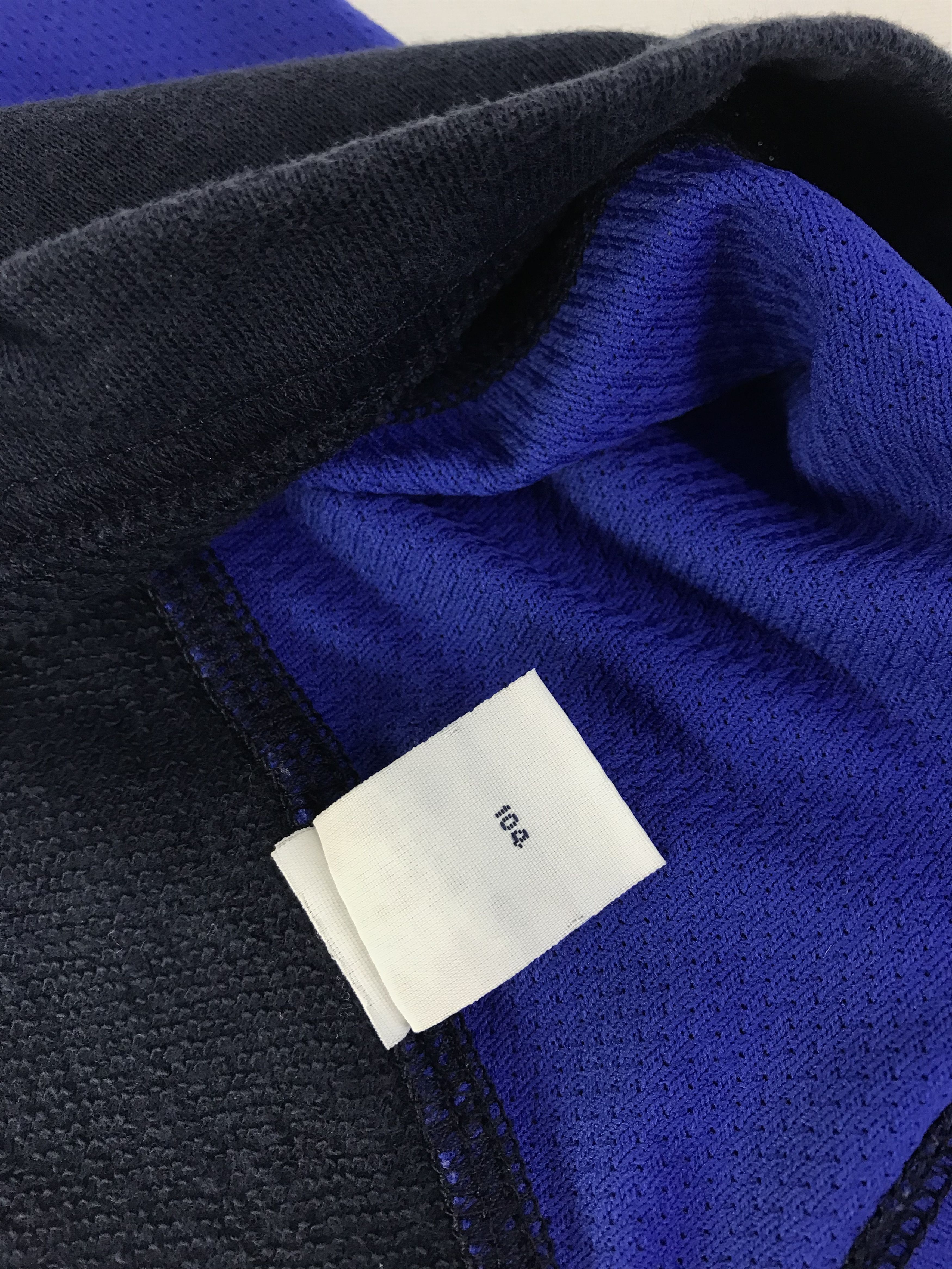 Polo Ralph Lauren 90s Polo Sport Ralph Lauren V Neck Printed Tee Size US XL / EU 56 / 4 - 7 Thumbnail