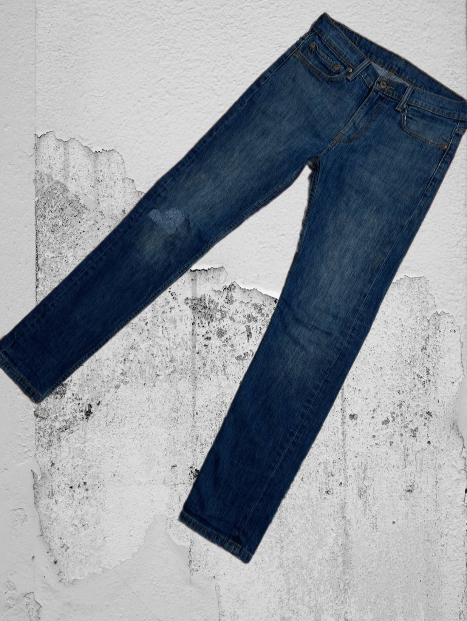 Levi's × Vintage vINTAGE Levi’s Retro Y2K Men`s Blue Denim Jeans Size US 32 / EU 48 - 1 Thumbnail