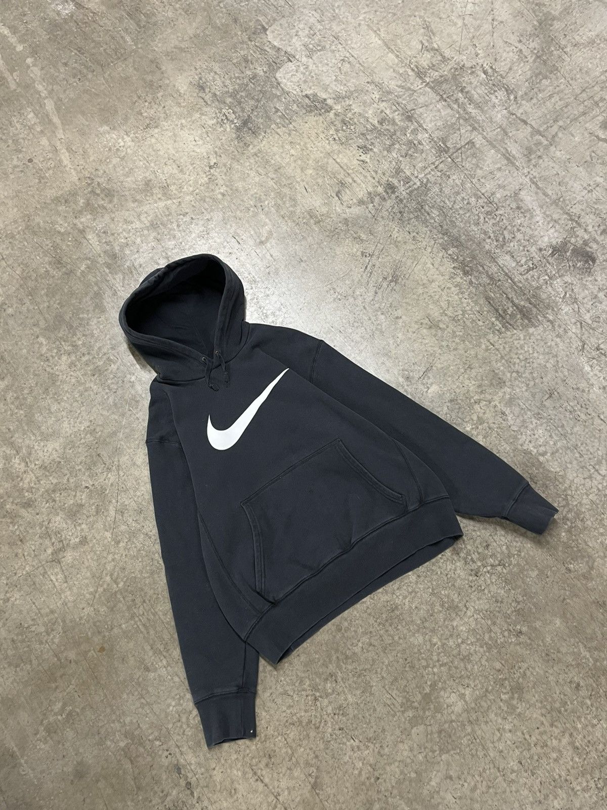 Nike × Vintage Nike center swoosh hoodie y2k streetwear hype rare skater Size US L / EU 52-54 / 3 - 3 Thumbnail