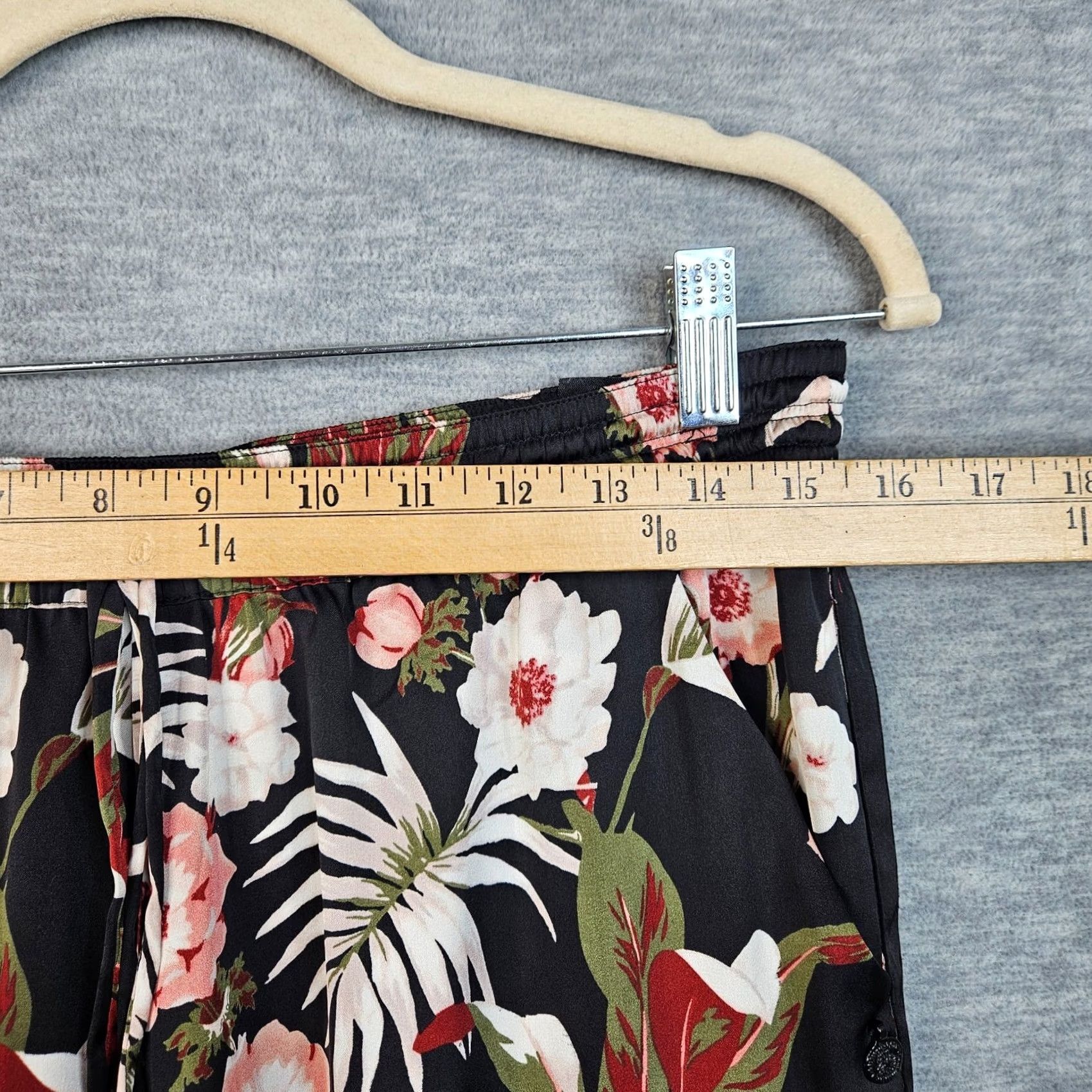 Maison Scotch Maison Scotch Miamo Deco Black Floral Printed Pull On Casual Pants Regular XS? No, Size 3 Womens Pants Size 26" / US 2 / IT 38 - 7 Thumbnail
