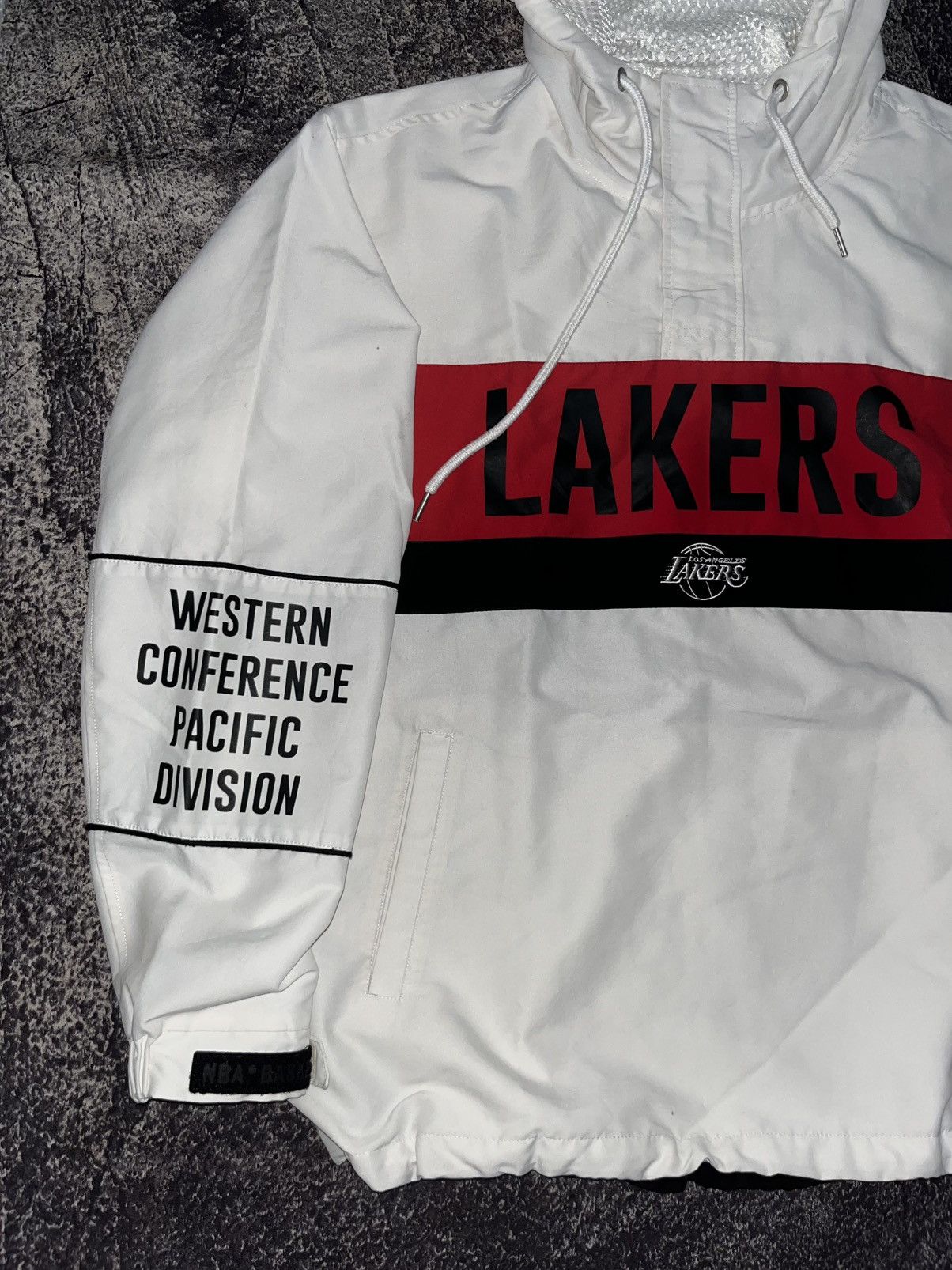 NBA Vintage Los Angeles Lakers HalfZip Windbreaker Jacket Size US XL / EU 56 / 4 - 3 Thumbnail