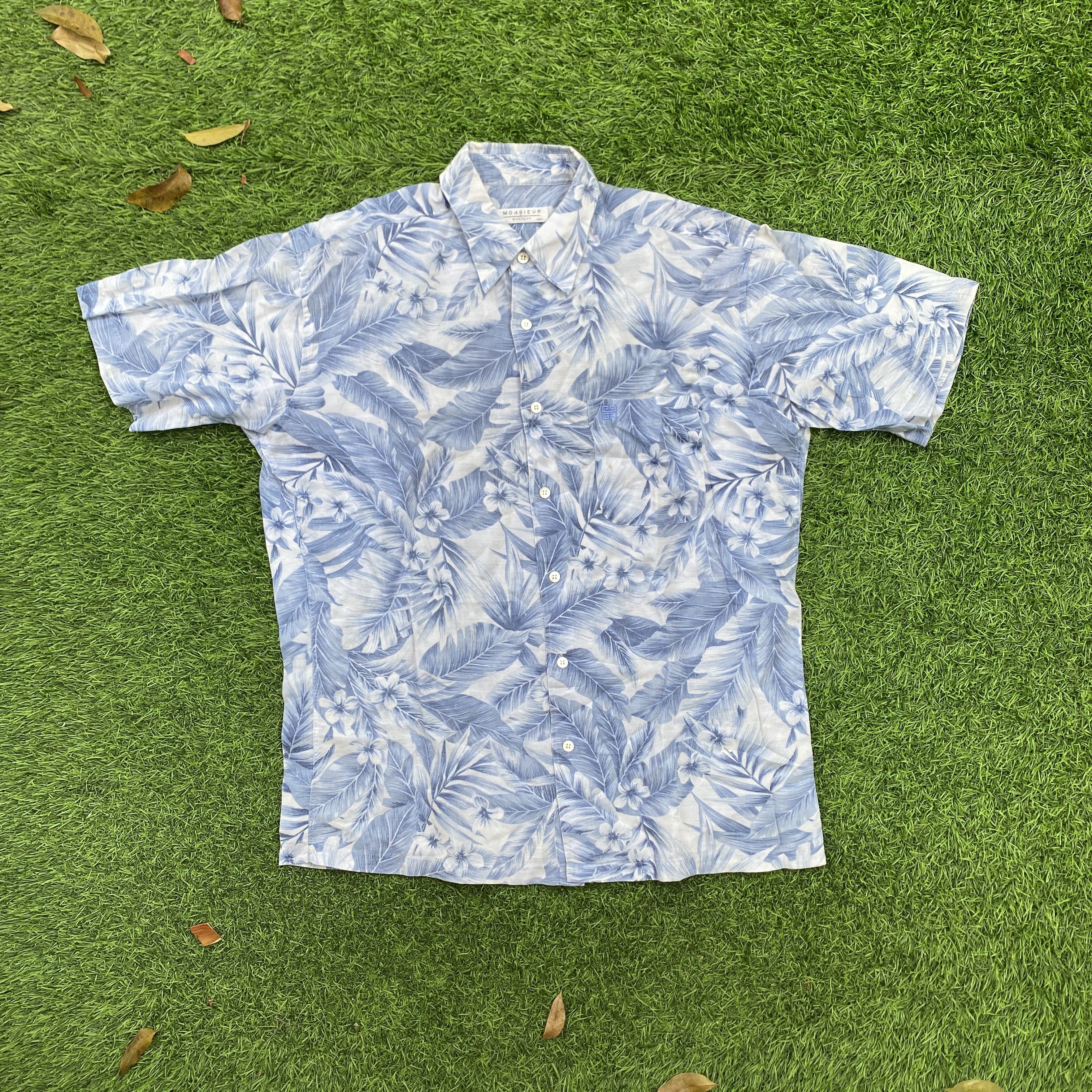 Givenchy Vintage Givenchy Floral Shirts Button Ups Size US L / EU 52-54 / 3 - 1 Thumbnail
