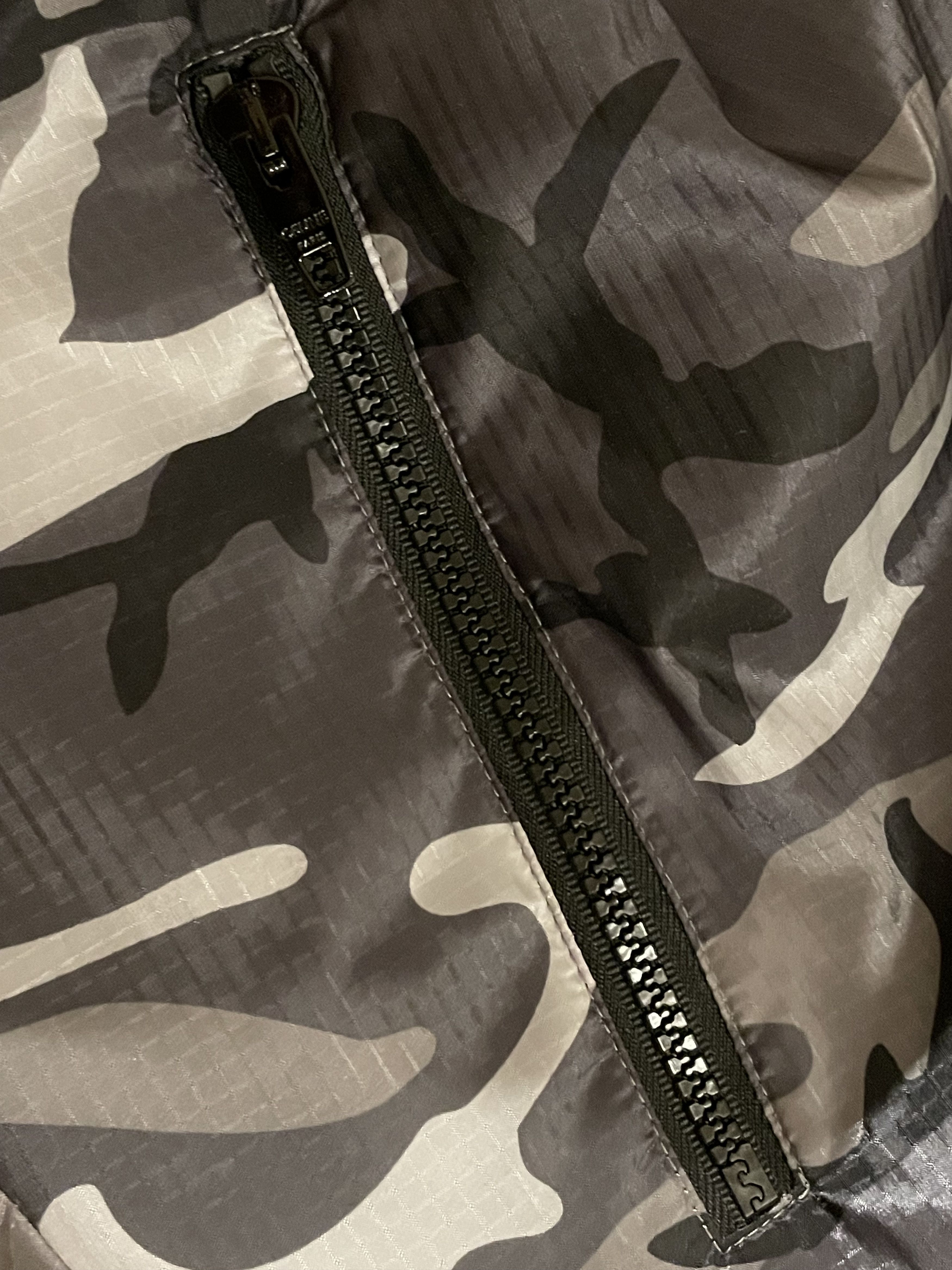 Celine Celine Camouflage Parka Size US M / EU 48-50 / 2 - 5 Thumbnail