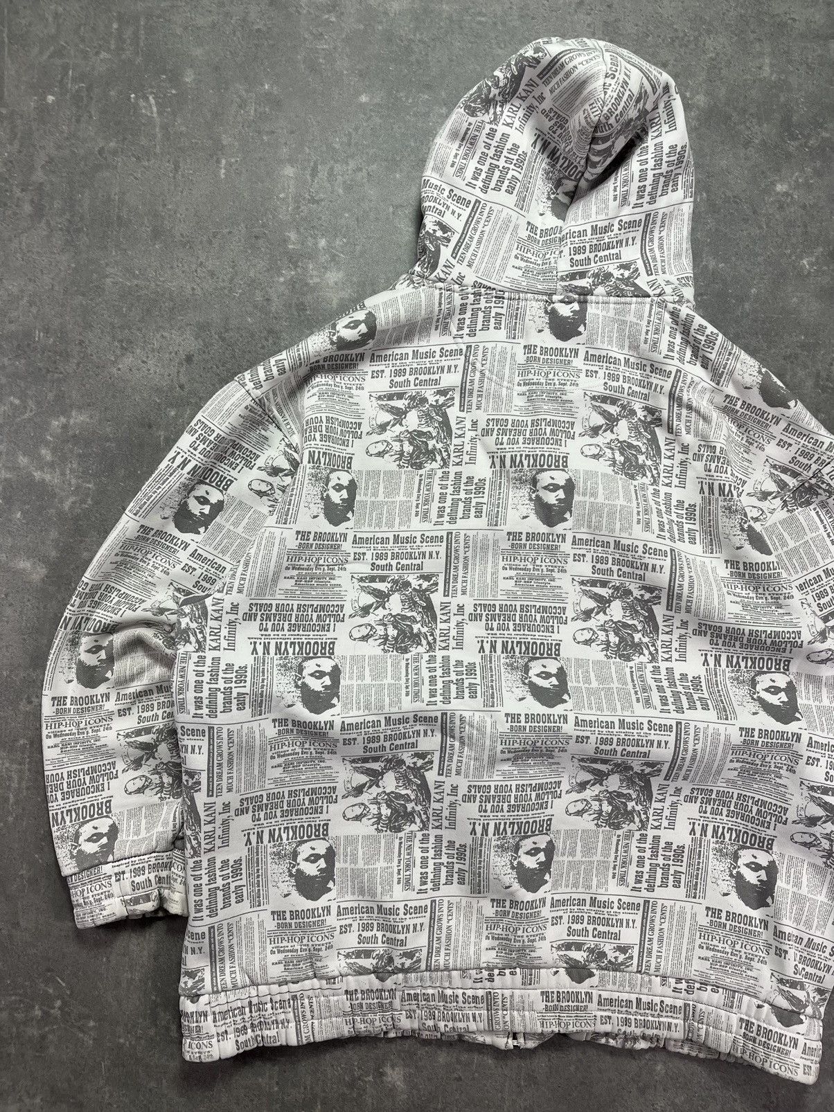 Karl Kani 00s Karl Kani Baggy Newspaper AOP Heavy Zip Hoodie Jacket XL Size US XL / EU 56 / 4 - 15 Thumbnail