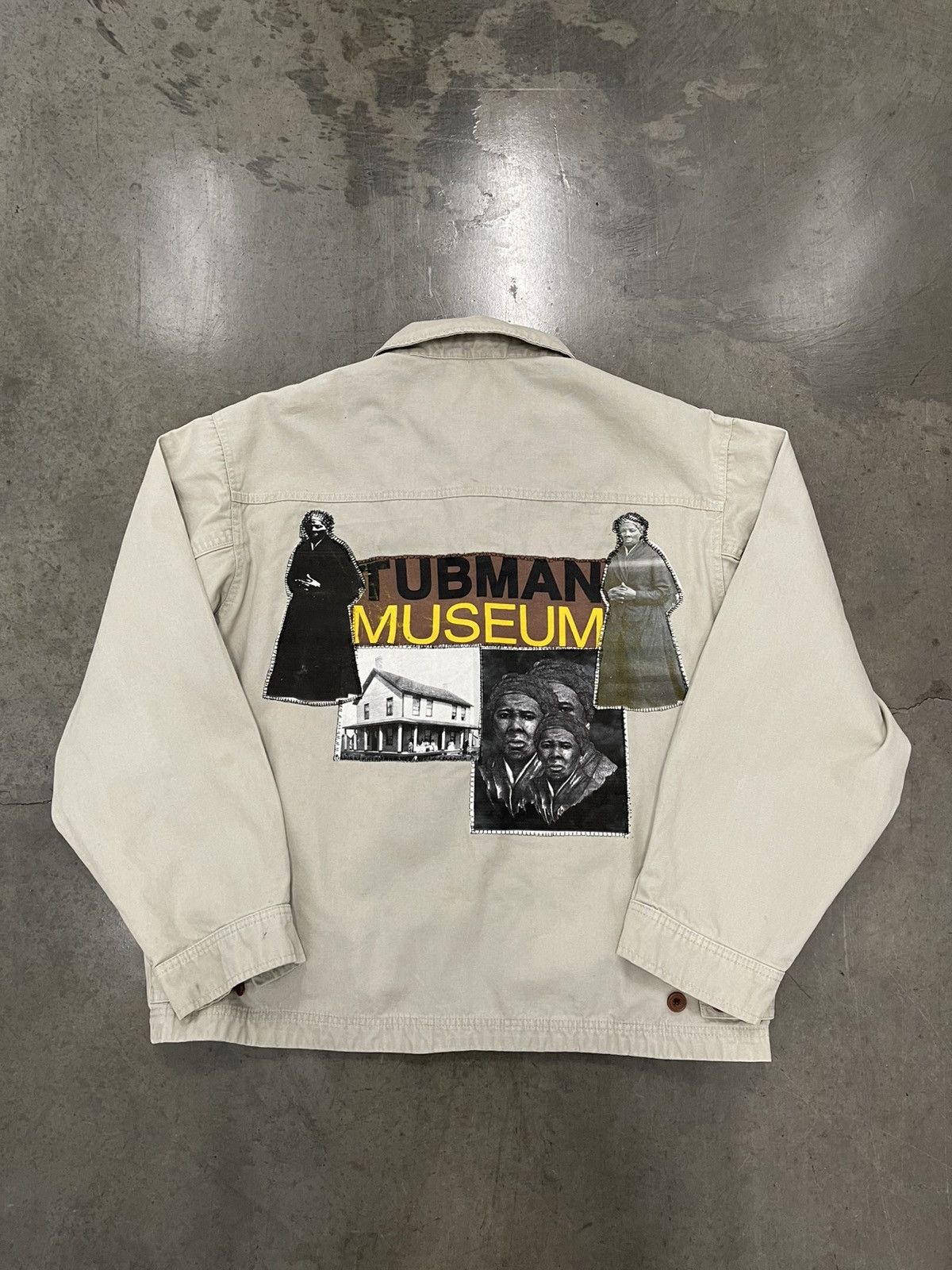 Other HARRIET TUBMAN "TUBMAN MUSEUM" PATCHWORK KHAKI WORK JACKET Size US L / EU 52-54 / 3 - 1 Thumbnail