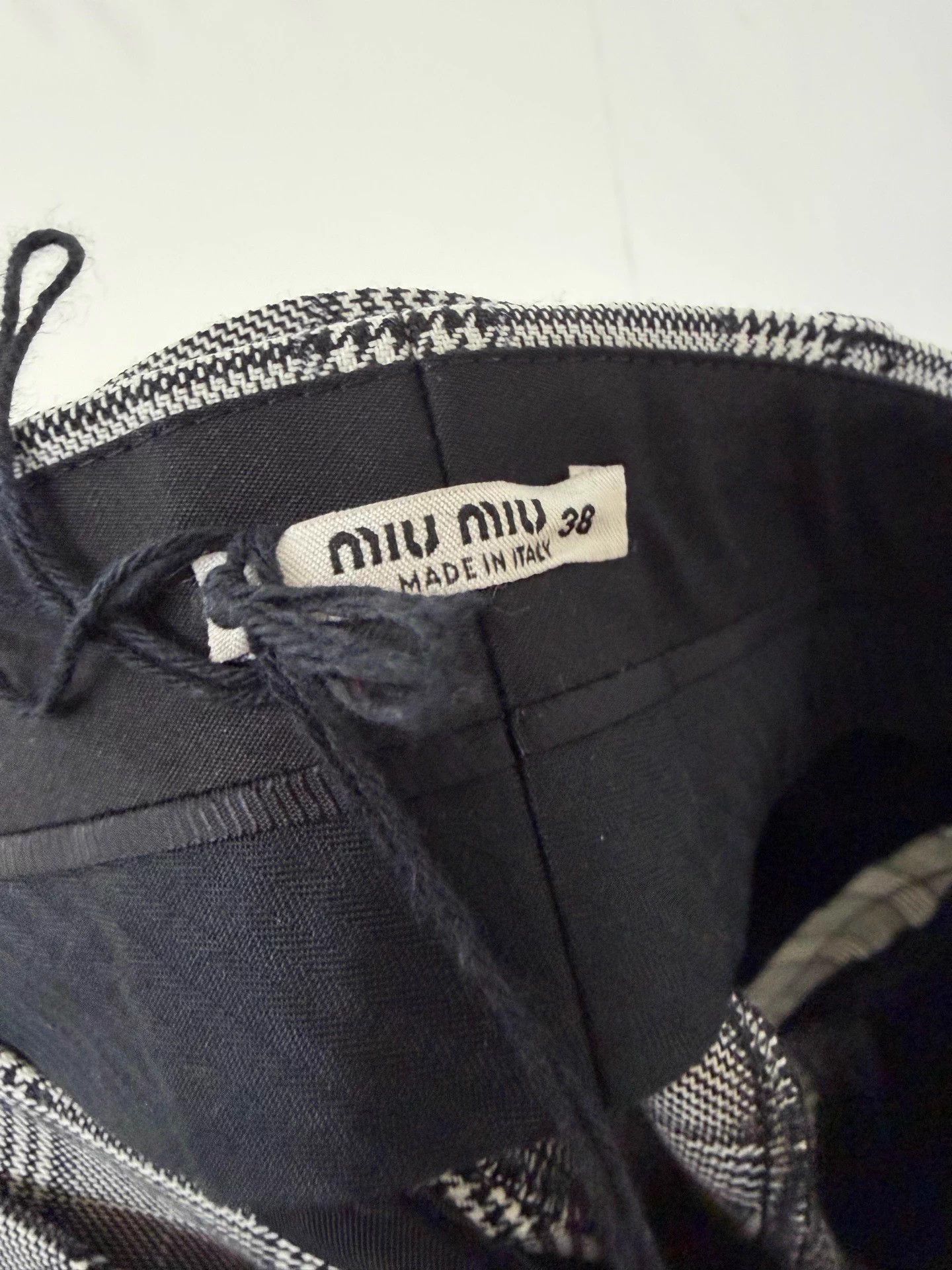 Miu Miu MIU MIU Houndstooth Logo Shorts 38 Size 27" / US 4 / IT 40 - 6 Thumbnail