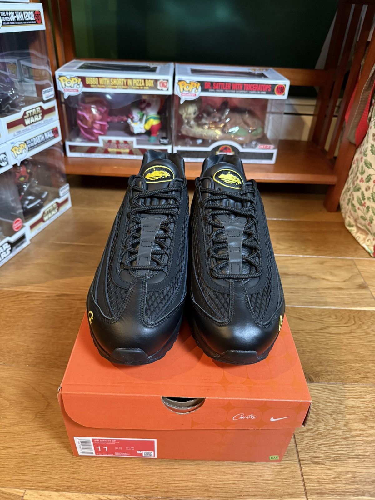 Corteiz × Nike Corteiz Nike Air Max 95 “Honey Blacks” Size US 11 / EU 44 - 2 Thumbnail