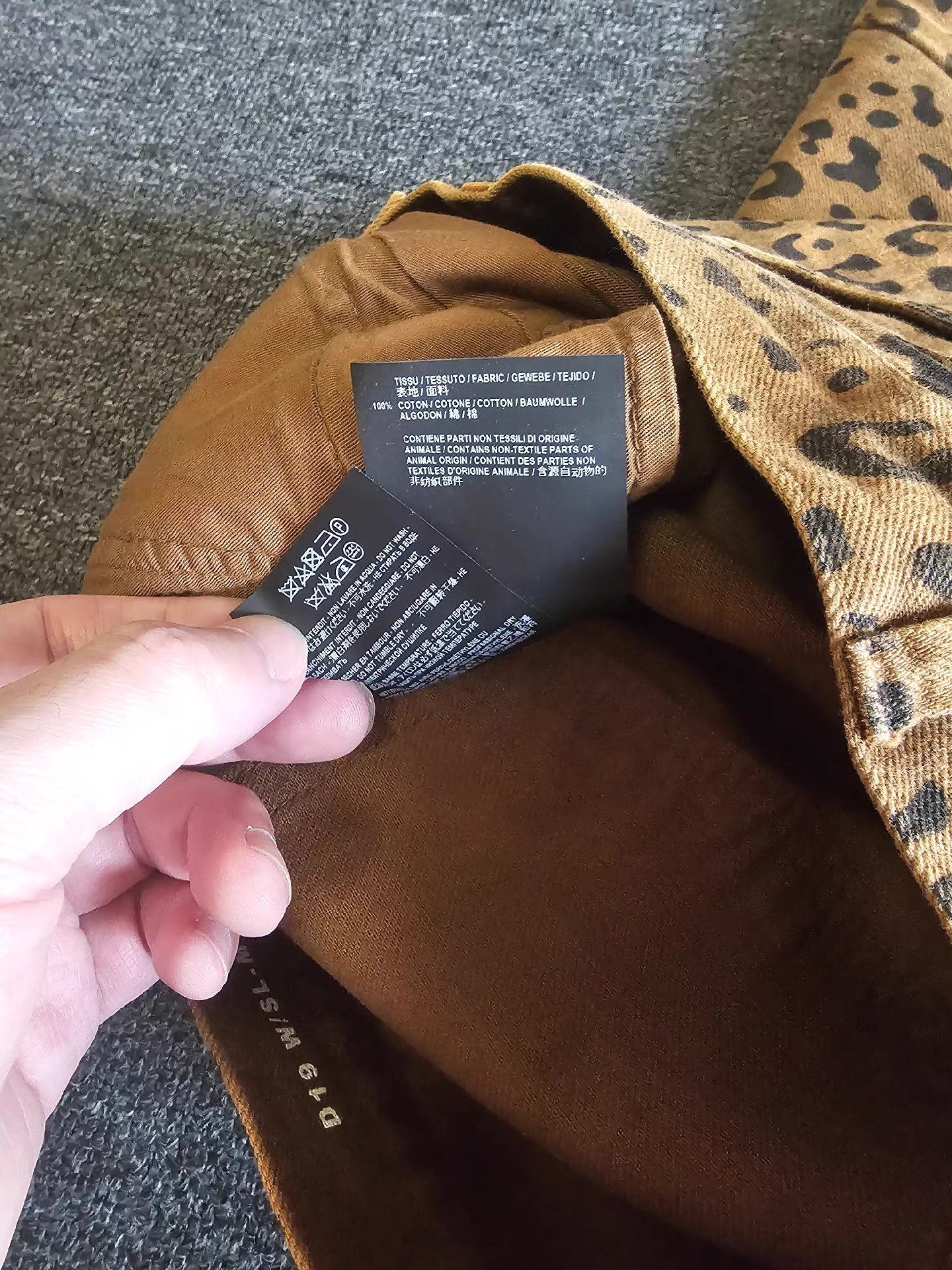 Saint Laurent Paris Saint Laurent Women's Leopard Print Jeans Q4 Size 33" - 8 Thumbnail