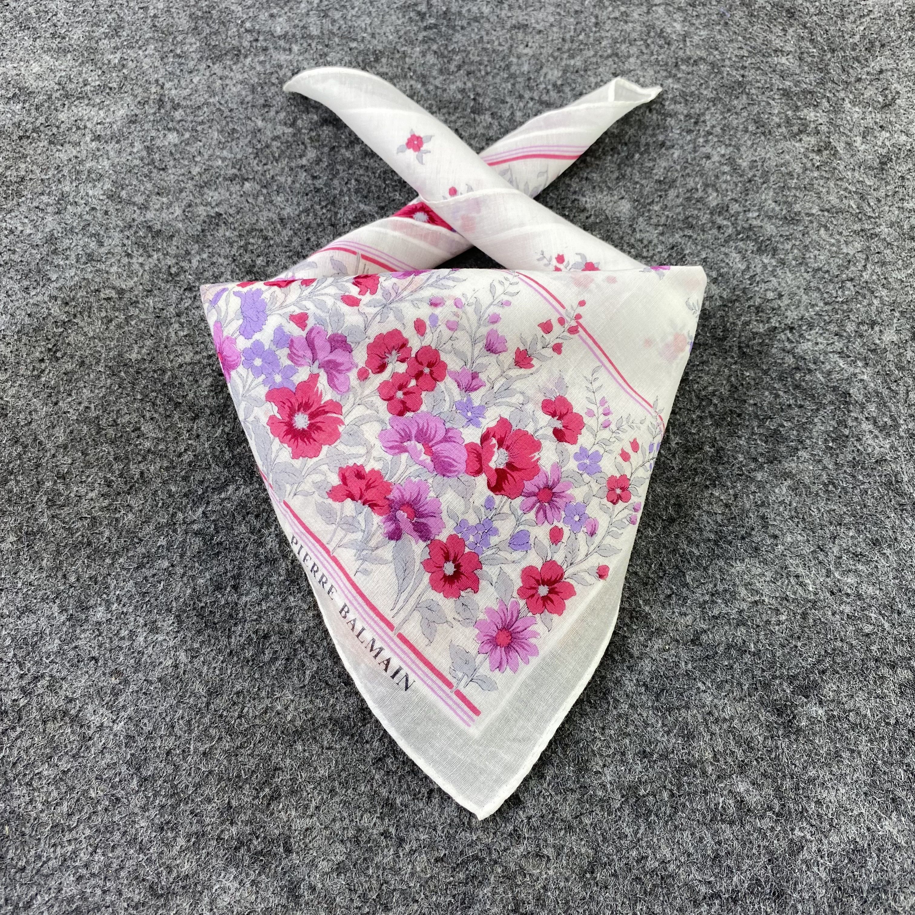 Pierre Balmain Pierre Balmain Handkerchief / Bandana / Neckerchief -B768 Size ONE SIZE - 2 Thumbnail