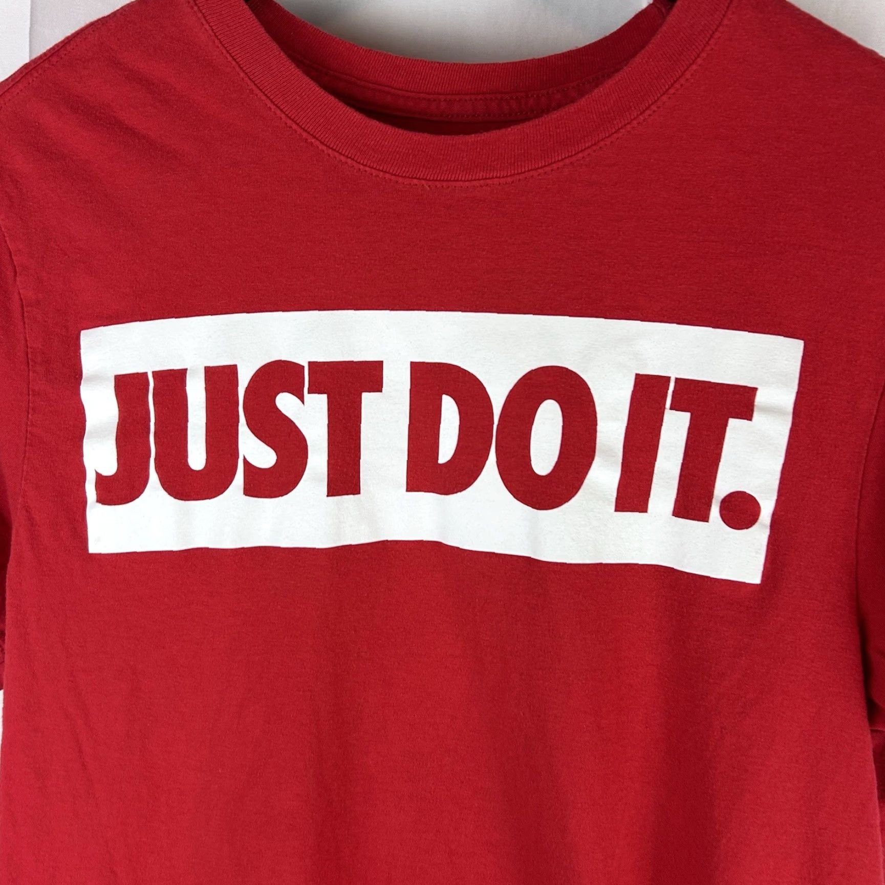 Nike Nike T Shirt Small Red JUST DO IT Crew Neck Short Sleeve Men’s Size S Sports Classic Shirts Size US S / EU 44-46 / 1 - 2 Thumbnail