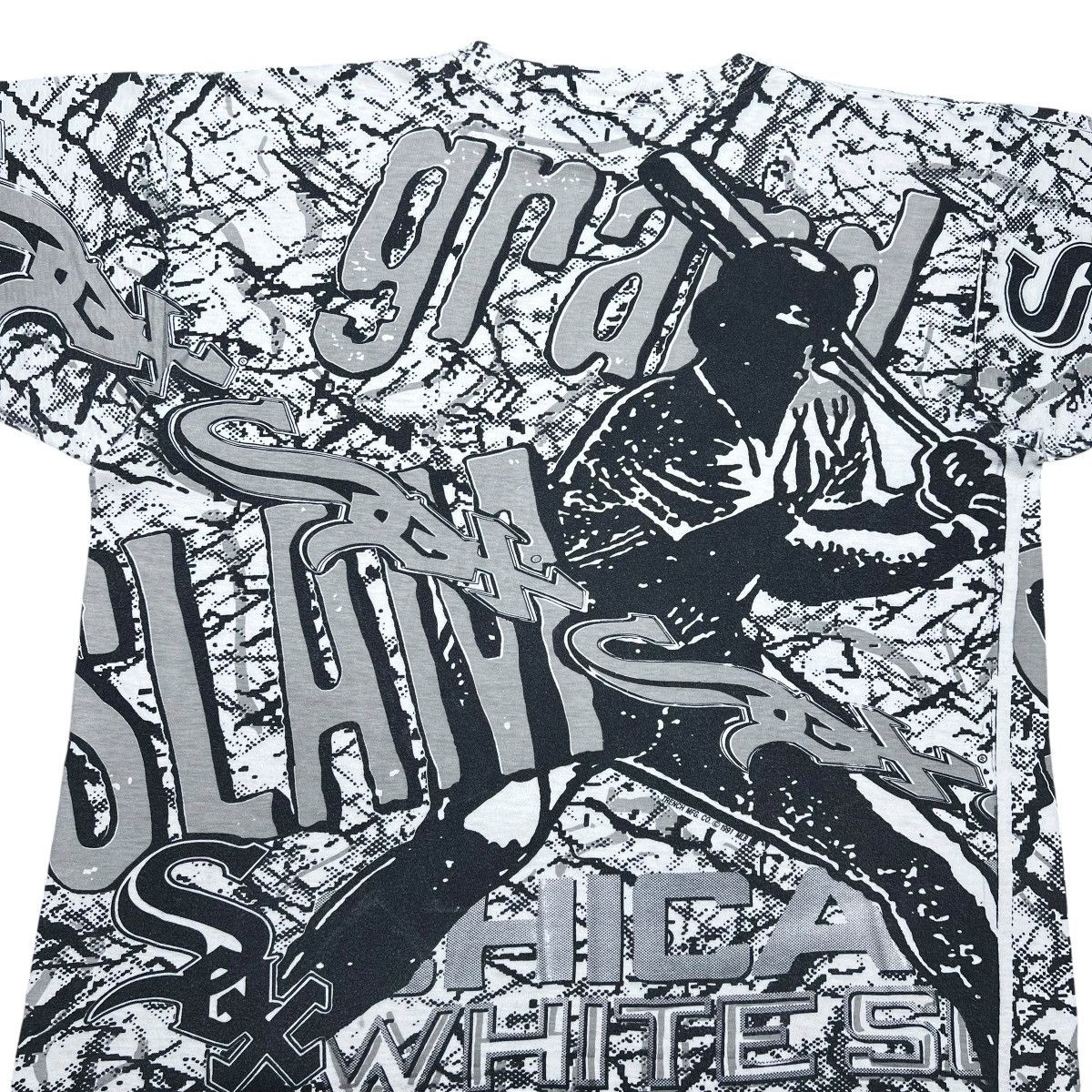 MLB Vintage 1991 MLB Chicago White Sox All Over Print Trench Tee Size US L / EU 52-54 / 3 - 12 Thumbnail