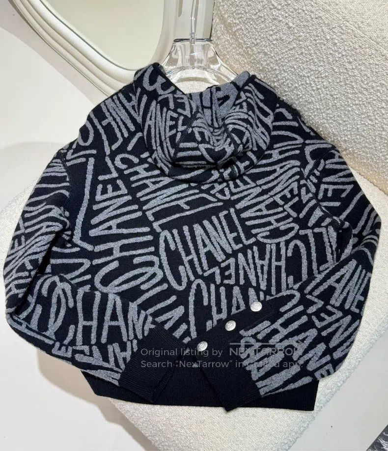 Chanel Chanel Ski series cashmere hooded jacket Size XS / US 0-2 / IT 36-38 - 2 Thumbnail