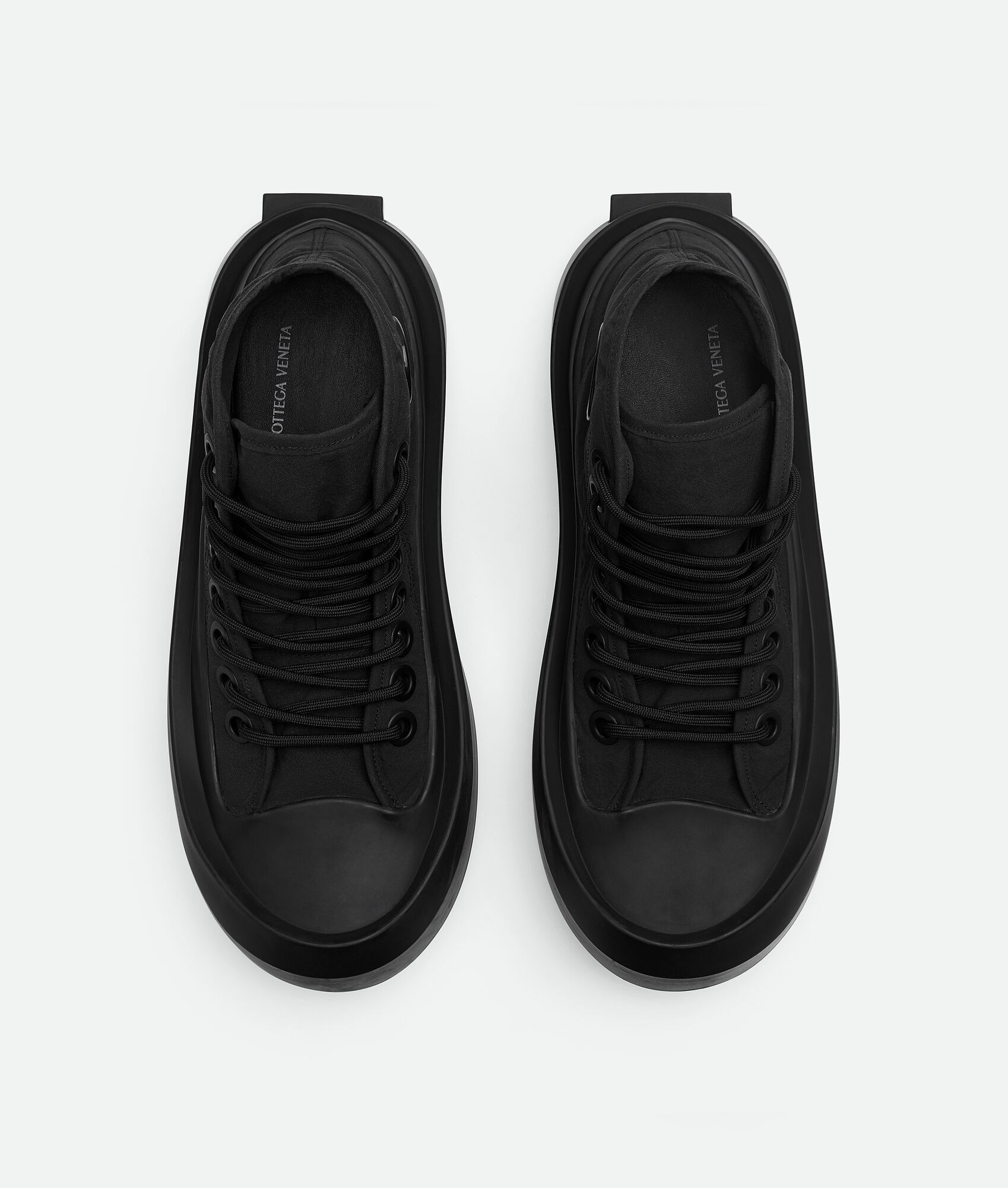 Bottega Veneta o1w1db10225 Jumbo Low-Top Sneakers in Black Size US 10 / EU 43 - 4 Thumbnail