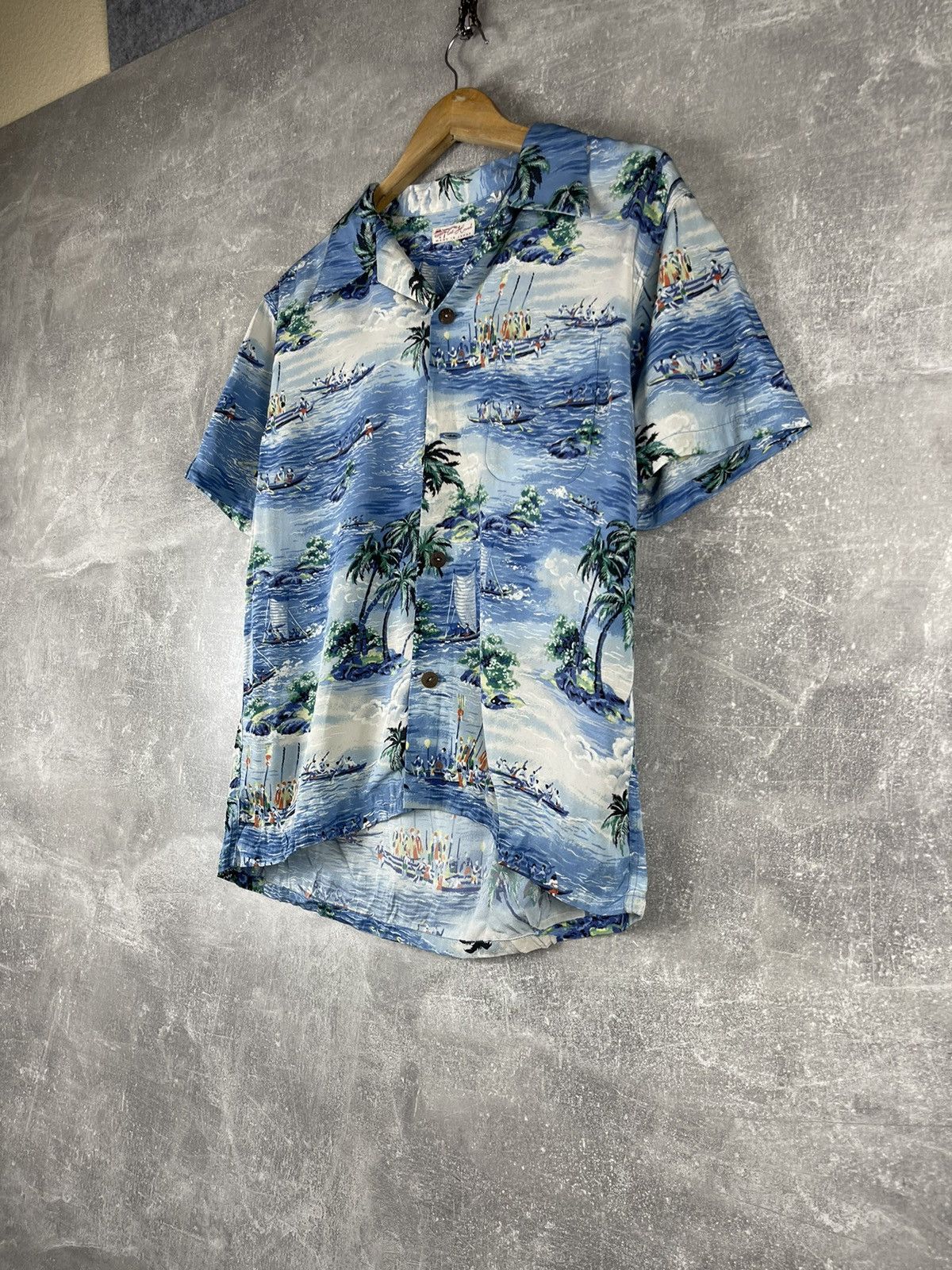 Japanese Brand × The Flat Head × Vintage The Flat Head Aloha Size L 100% Silk Vintage Hawaiian Shirt Size US L / EU 52-54 / 3 - 2 Thumbnail