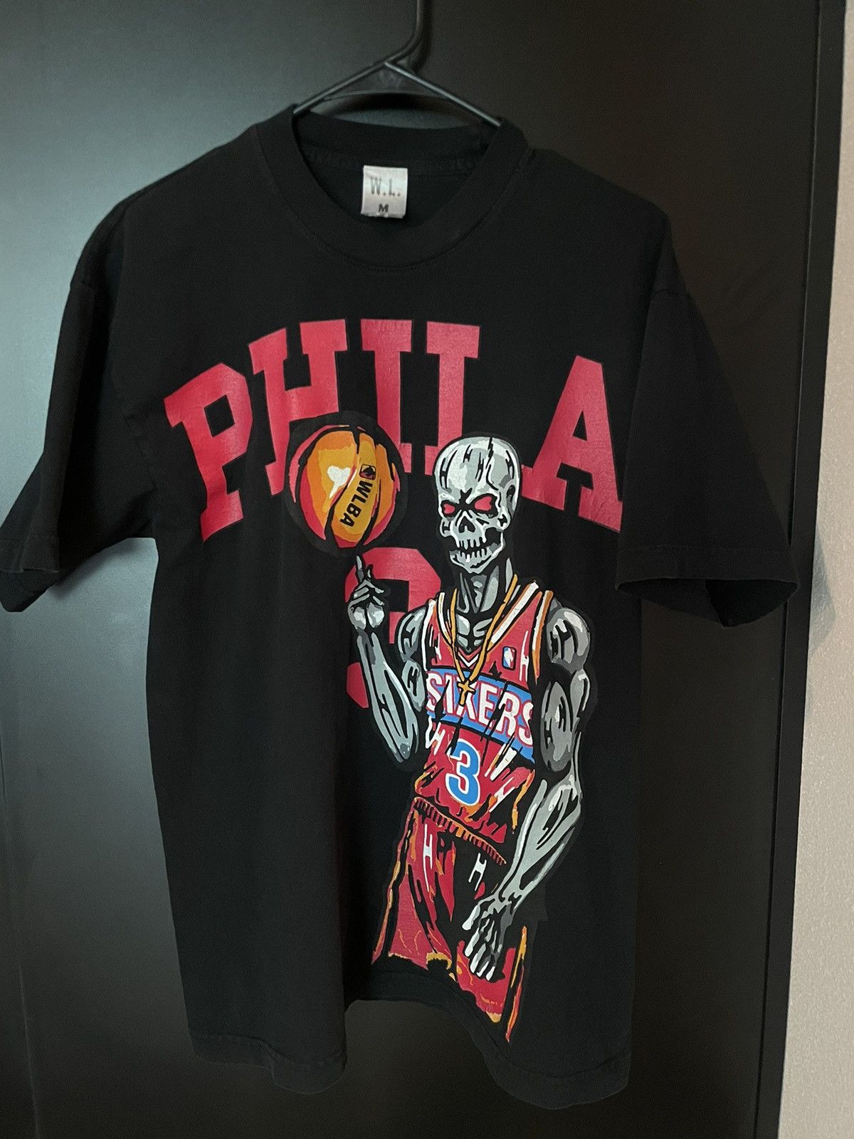 Warren buy Lotus Philly Shirt