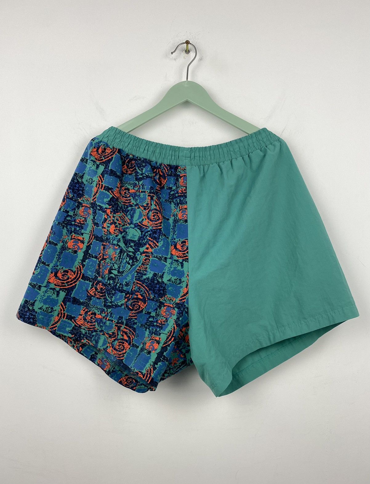 Vintage Vintage Adidas Shorts Swimming Y2K Lacoste Hawaii Ralph Size US 36 / EU 52 - 5 Thumbnail
