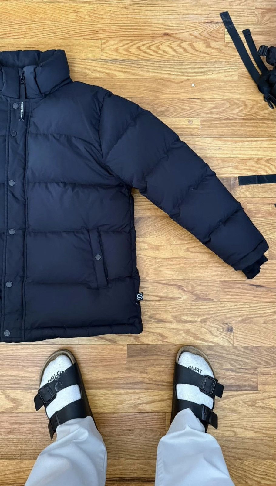 Aritzia The Super Puff™ - cliMATTE™: Women’s Large Size L / US 10 / IT 46 - 3 Thumbnail
