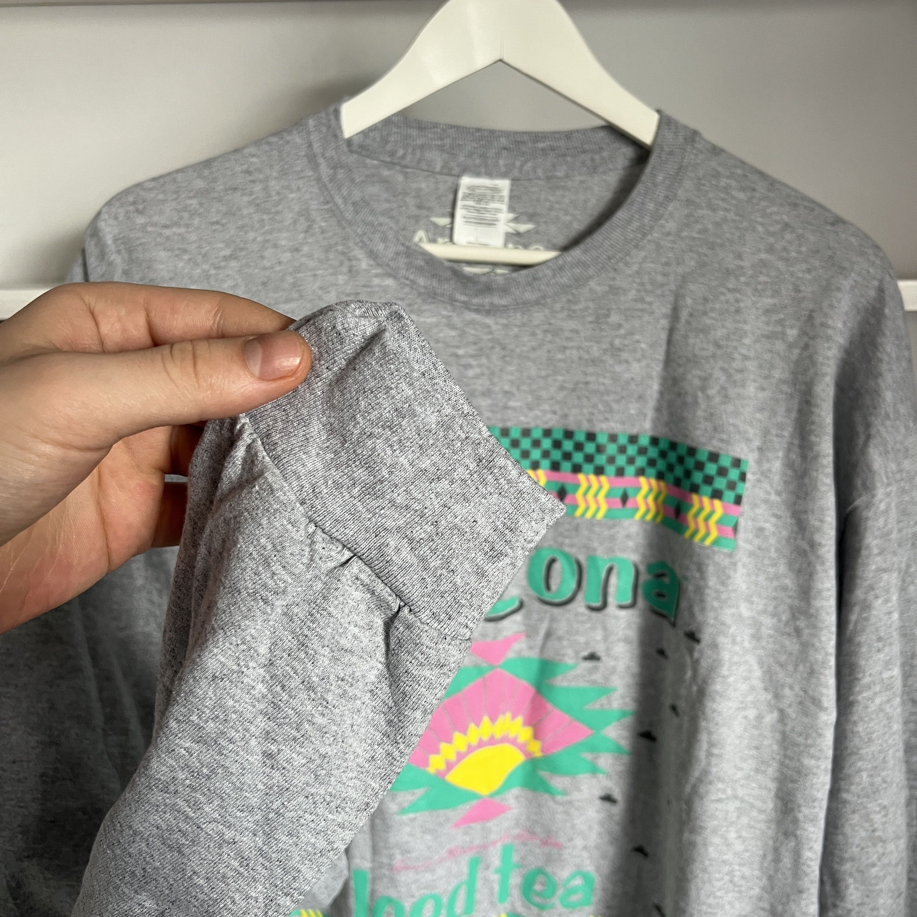Arizona Jean Co. Men's ARIZONA ICED TEA Gray Long Sleeve Logo Size XL Size US XL / EU 56 / 4 - 5 Thumbnail