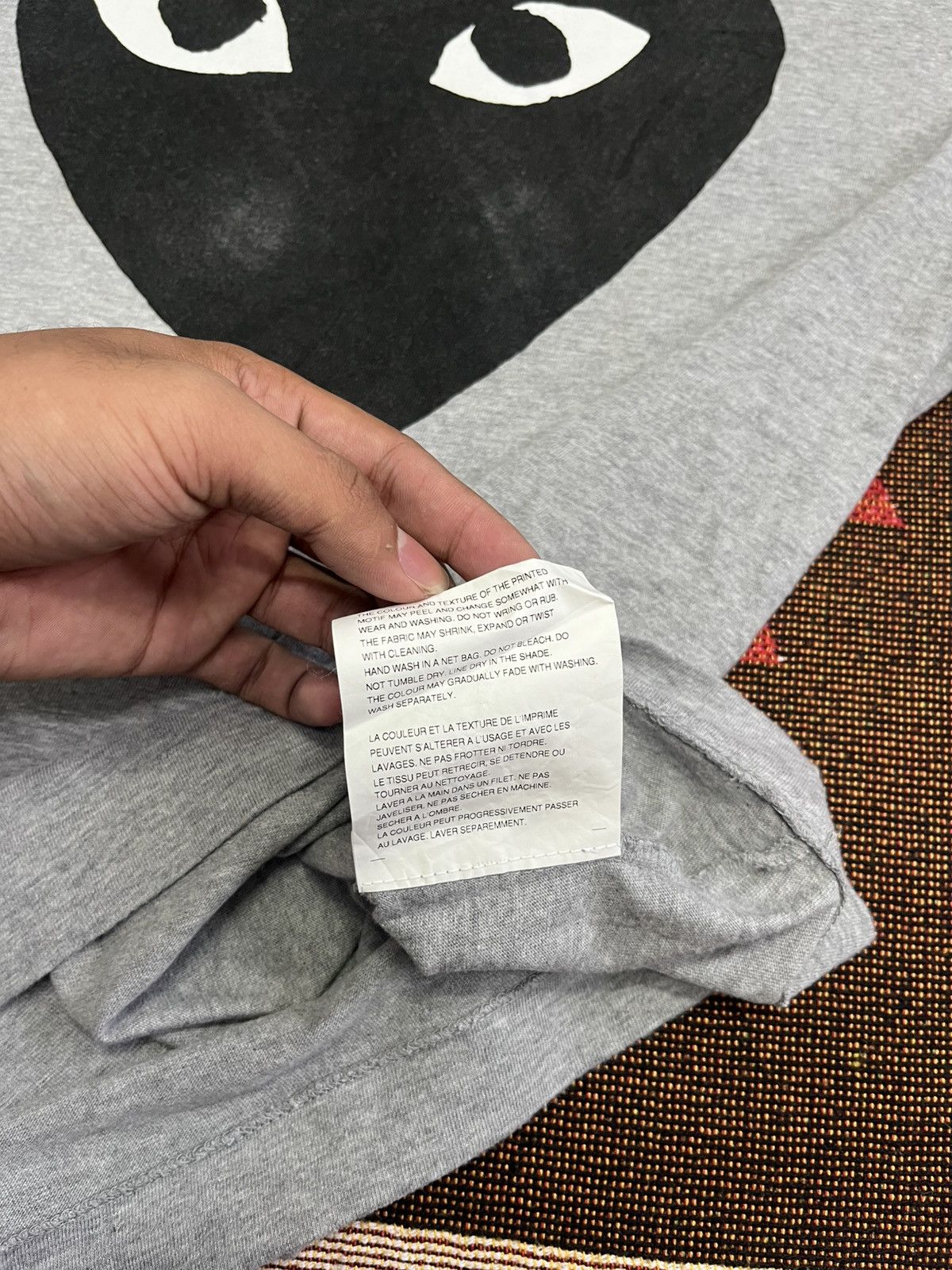 Comme des Garcons PLAY 🇯🇵Comme des Garçons (CDG) PLAY Tee🇯🇵 Size US M / EU 48-50 / 2 - 8 Thumbnail