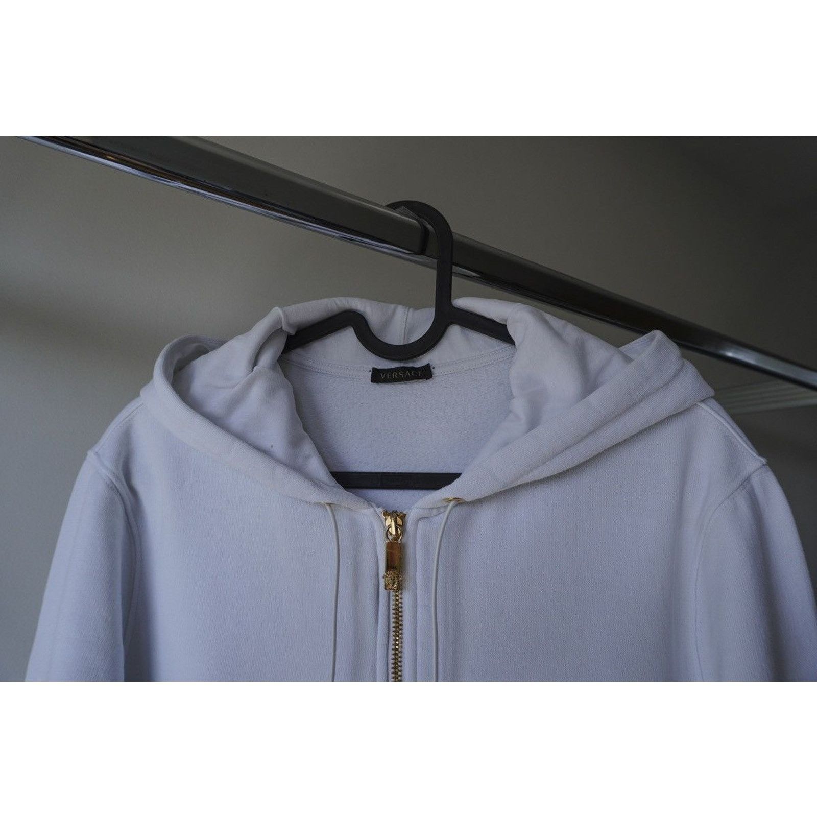 Versace Versace big gold medusa white zip hoodie Size US S / EU 44-46 / 1 - 3 Thumbnail