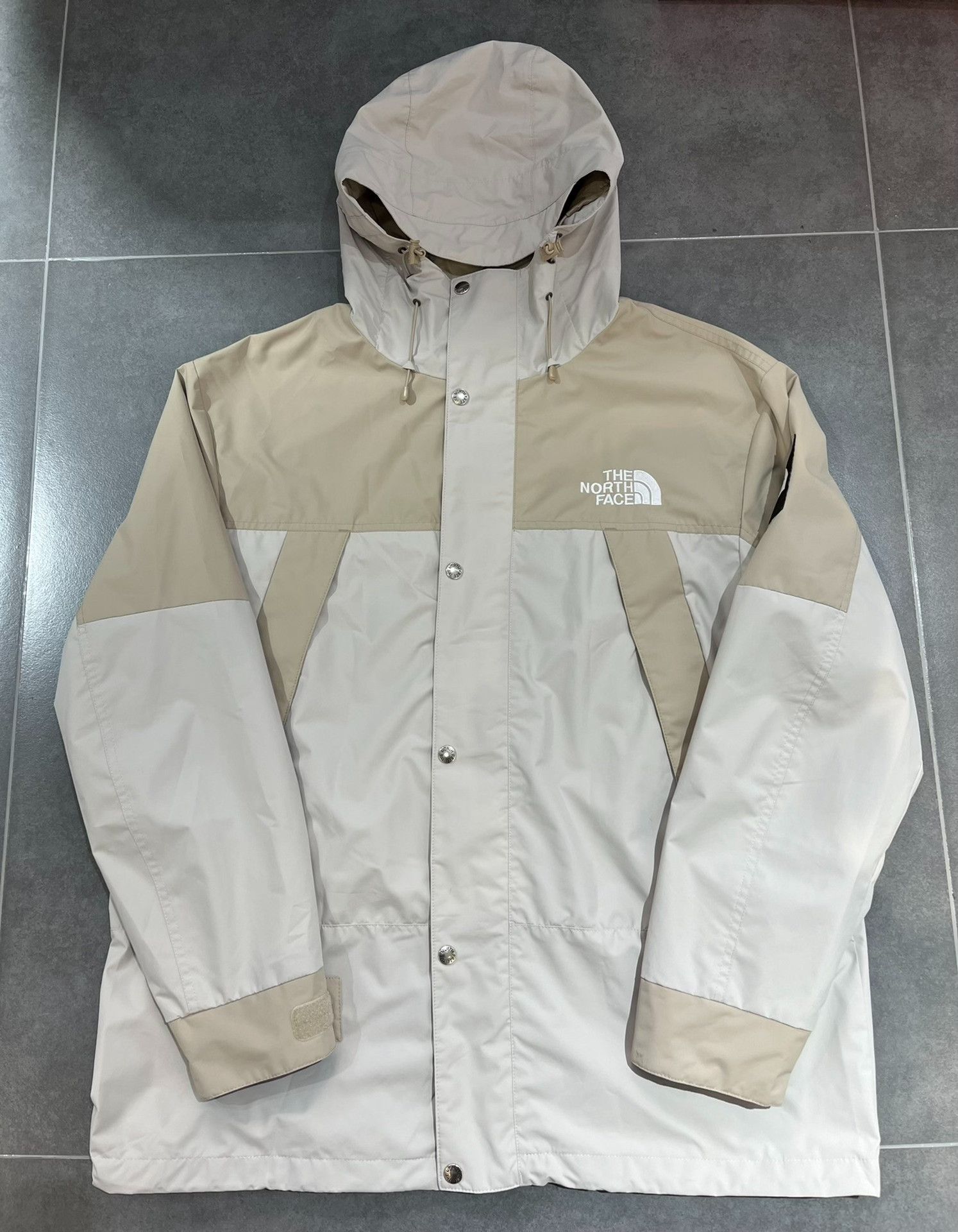The North Face The North Face Light Jacket XL Men Size US XL / EU 56 / 4 - 1 Thumbnail