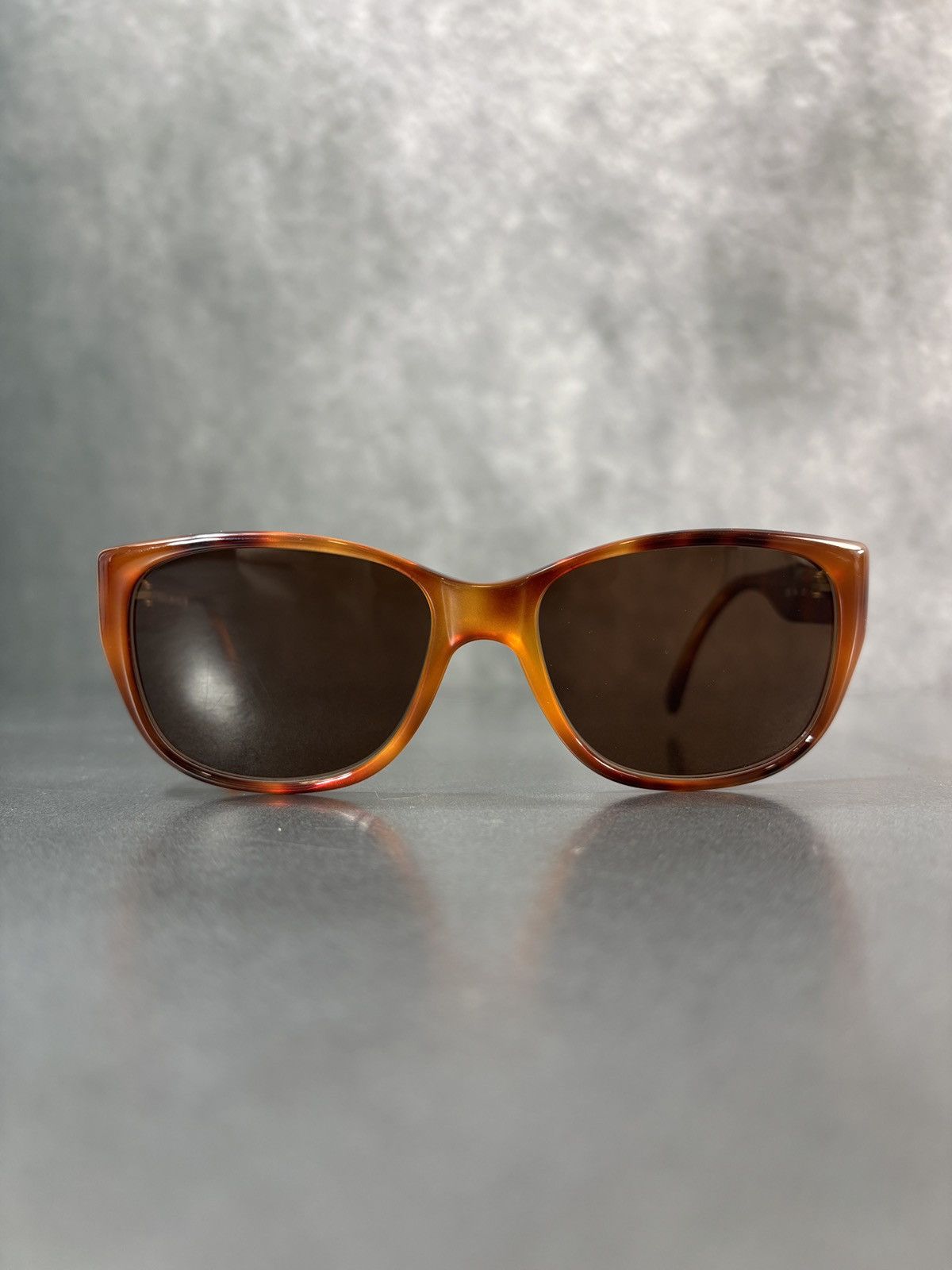 Giorgio Armani 1990s Vintage Giorgio Armani Sunglasses GA835 Tortoise 80s Size ONE SIZE - 6 Thumbnail