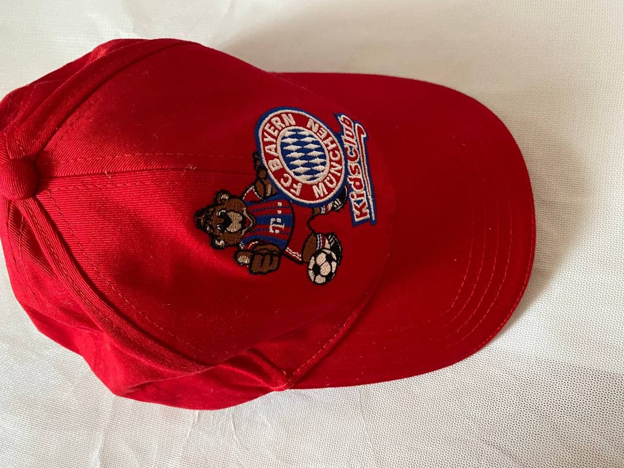 Vintage FC Bayern München Kids Club Kinder Mütze Bernie Stick Cap Size ONE SIZE - 9 Thumbnail