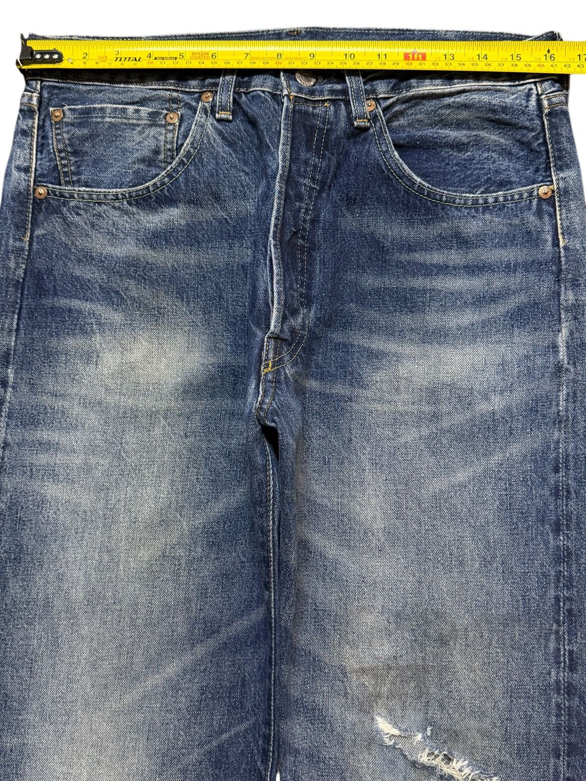 Levi's Vintage 90s Levis 501xx Big E Selvedge Blue Wash Distress Size US 32 / EU 48 - 11 Thumbnail