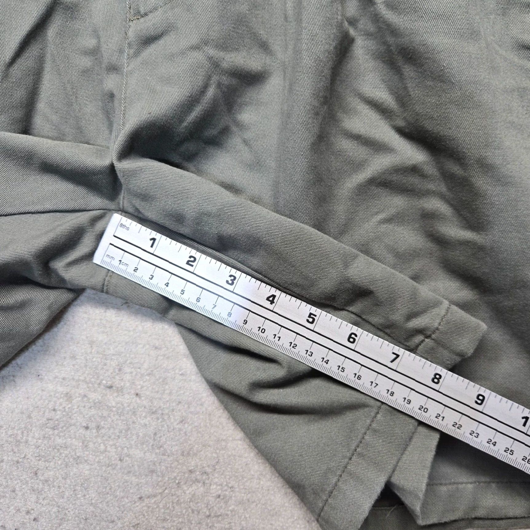 Vintage Vintage Ivy Crew Men's Gray Flat Front Cotton Casual Shorts Size 36 Size US 36 / EU 52 - 6 Thumbnail
