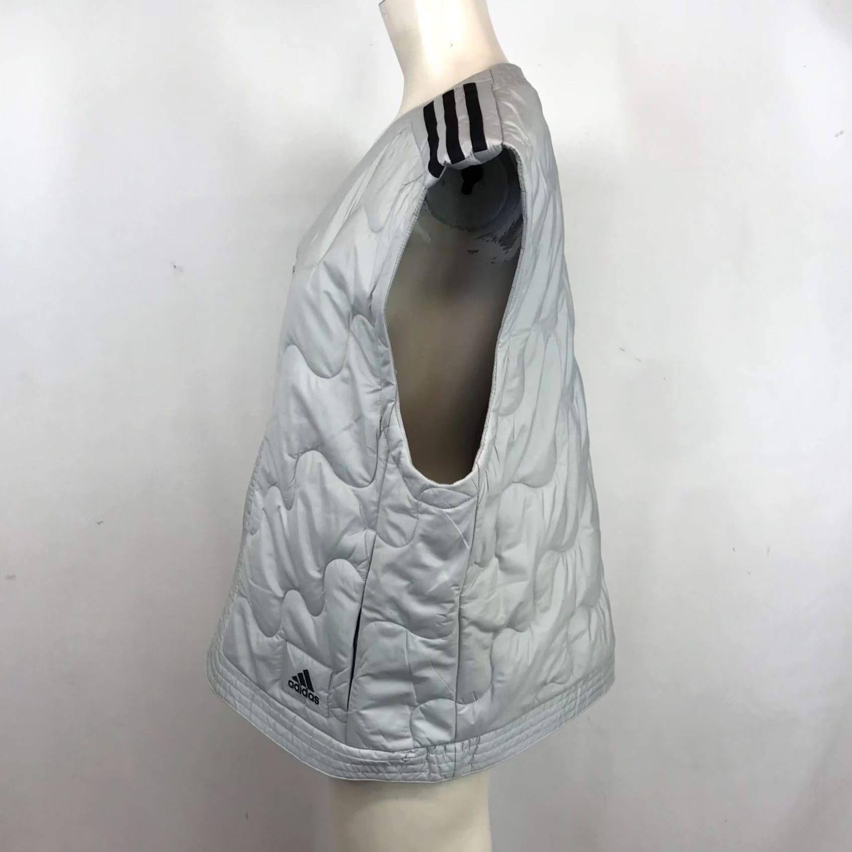 Adidas ADIDAS MENS MEDIUM GRAY FULL ZIP QUILTED VEST JACKET Size US M / EU 48-50 / 2 - 4 Thumbnail