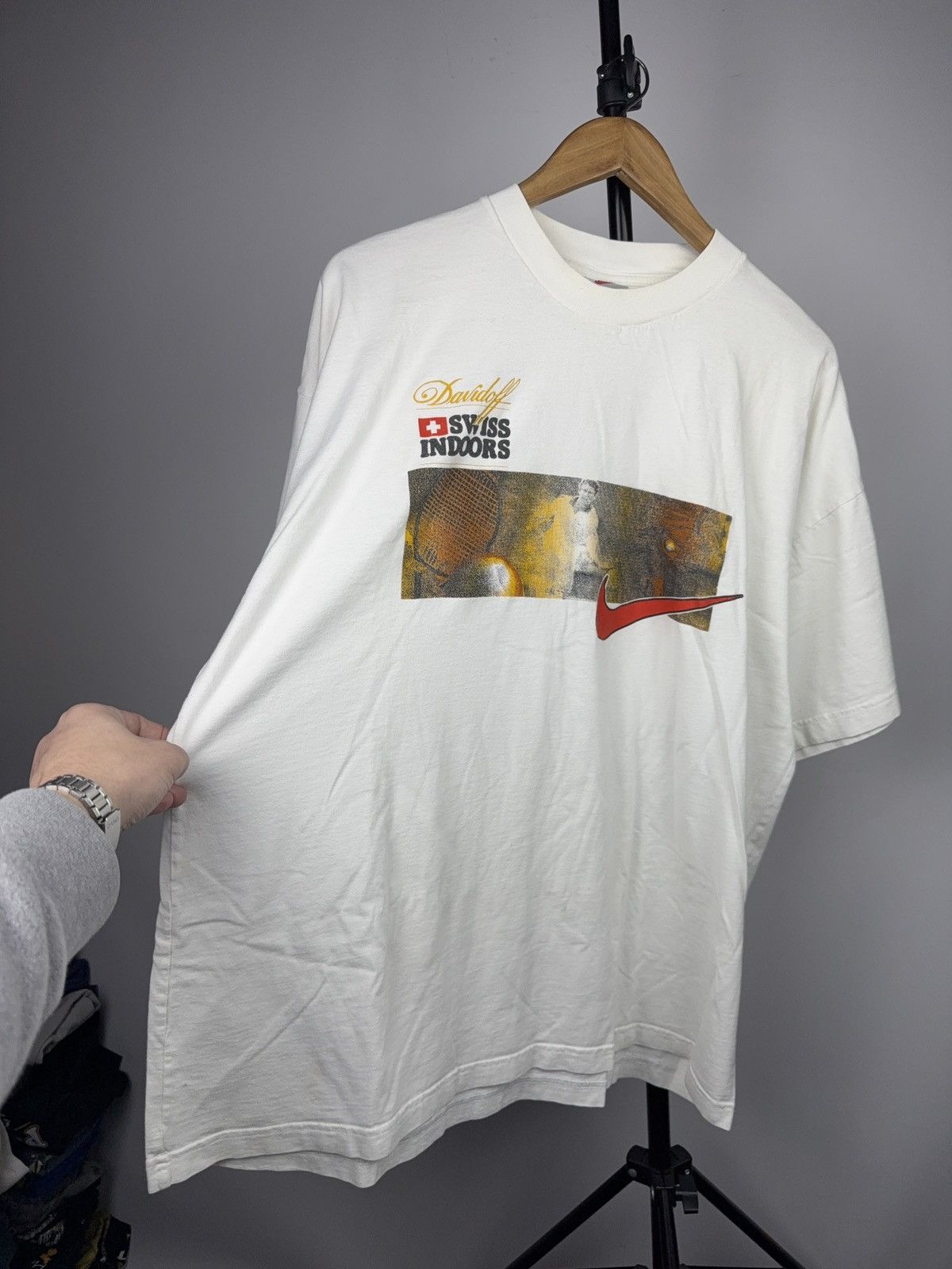 Nike Vintage Nike Swiss Indoors Basel Davidoff Tennis T-Shirt Size US XXL / EU 58 / 5 - 2 Thumbnail