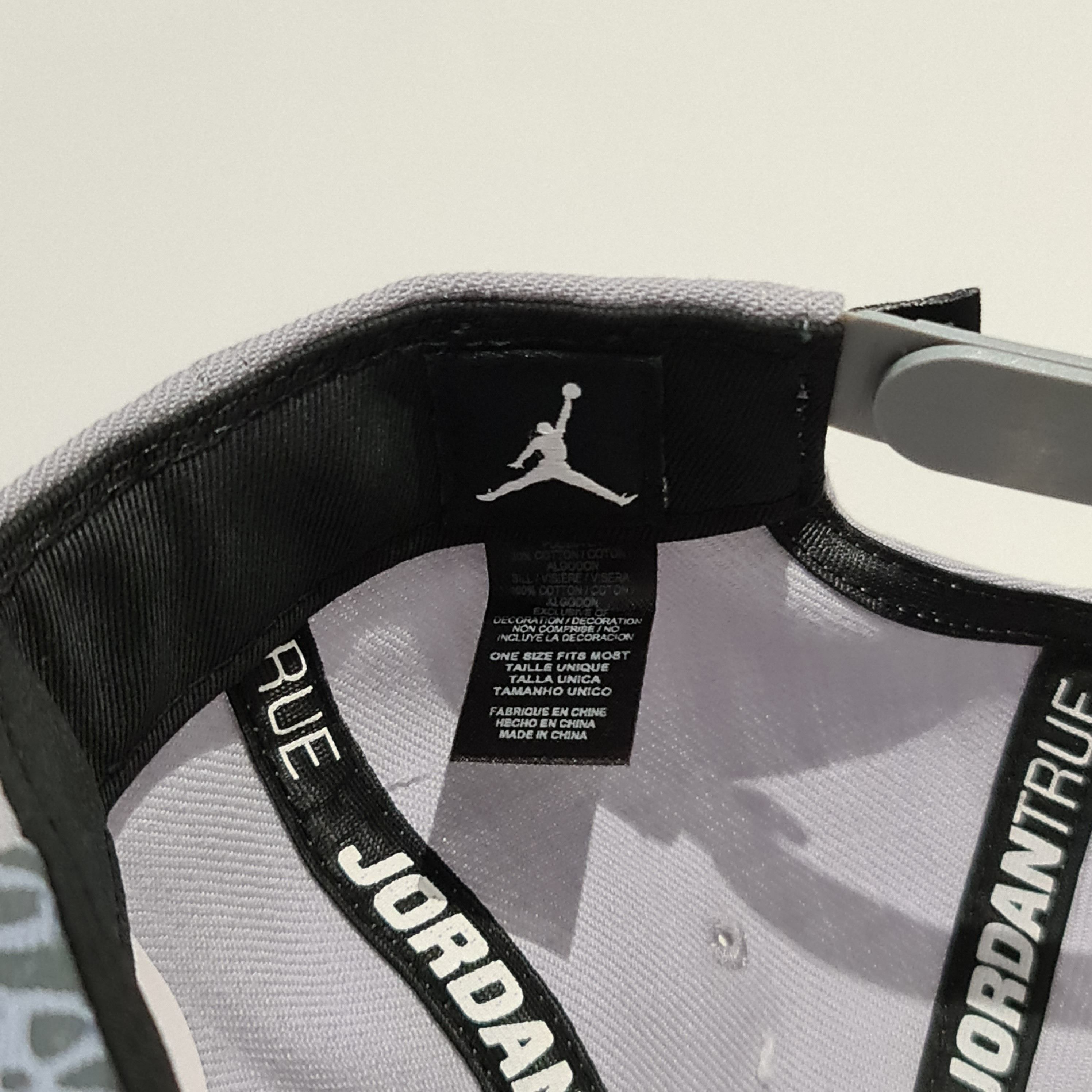 Jordan Brand Jordan Cap Snapback 'JRDN Interlock' Smoke Grey Size ONE SIZE - 8 Thumbnail