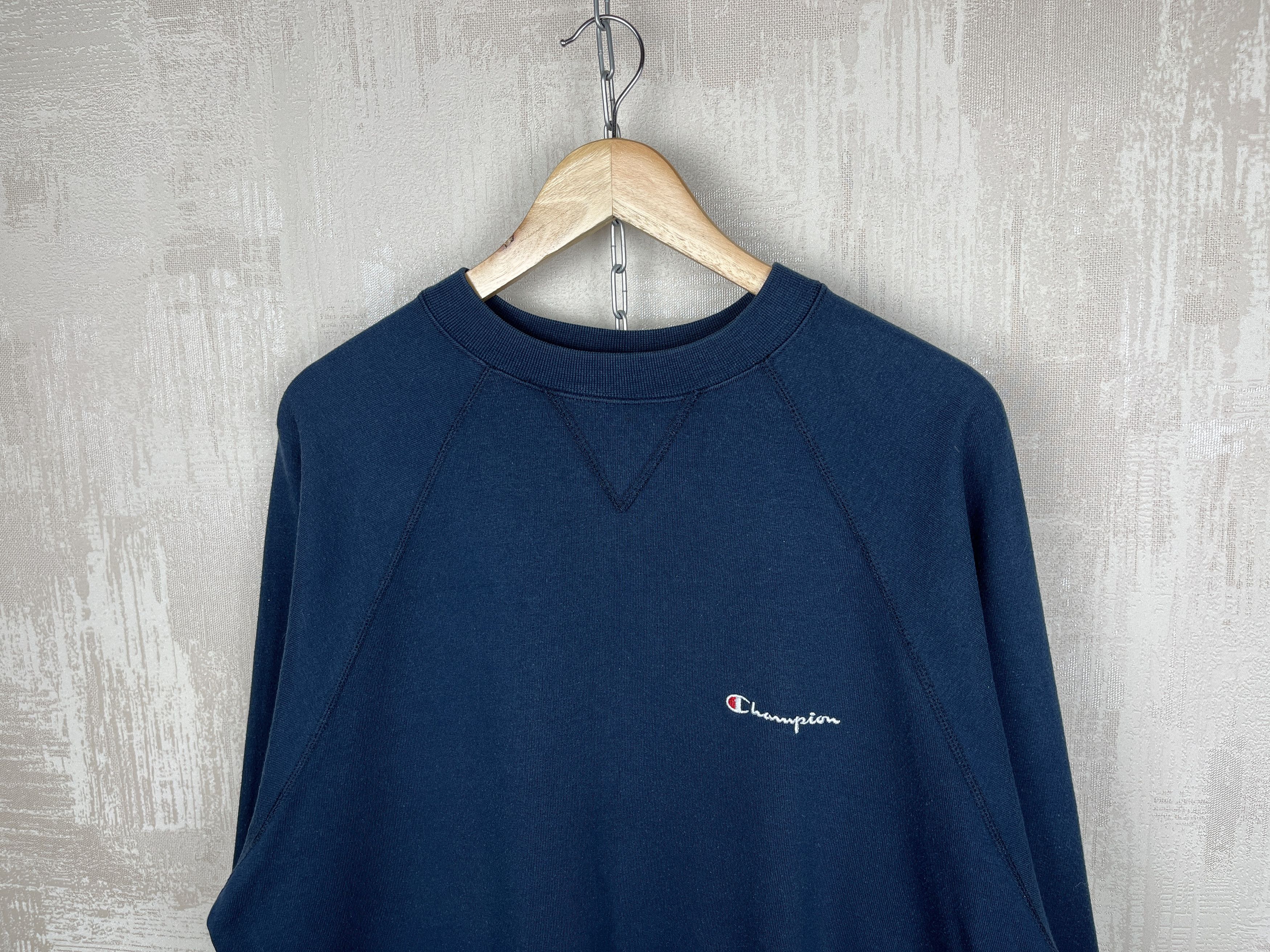 Champion × Vintage Vintage Champion Crew Neck Sweatshirt Size US XL / EU 56 / 4 - 3 Thumbnail