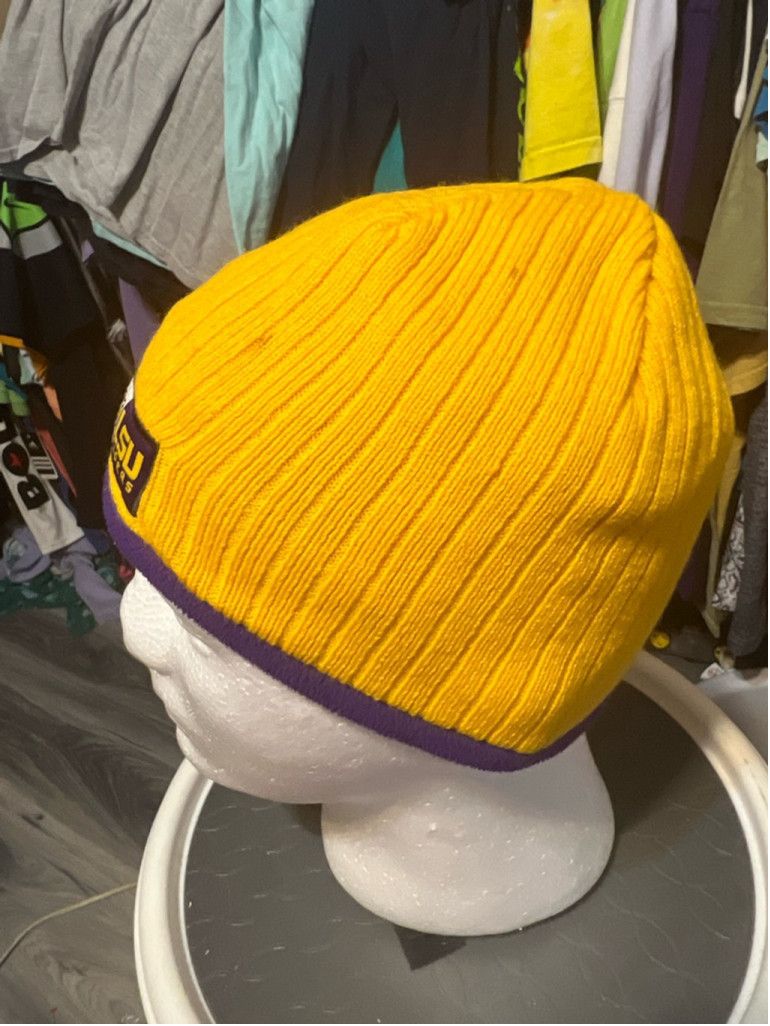Nike LSU Tigers Reversible Beanie Skull cap Size ONE SIZE - 2 Thumbnail