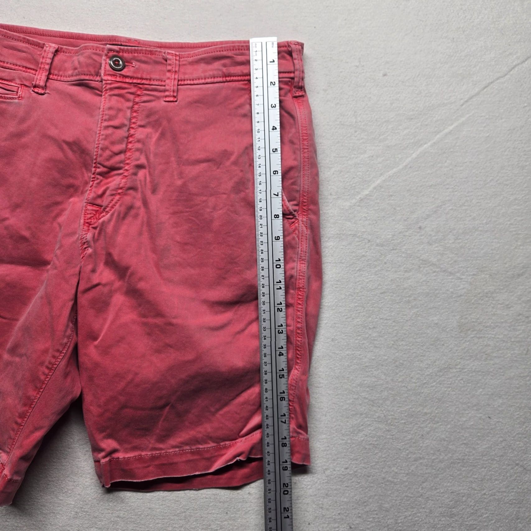 American Eagle Outfitters VINTAGE? No; American Eagle Outfitters Chino Shorts Mens 32 Slim Pink 32 Cotton Blend Flat Front Stretch Logo Zipper Belt Loops Casual Travel Men Size US 32 / EU 48 - 6 Thumbnail