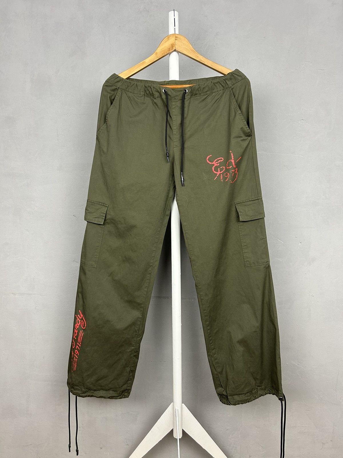 Ed Hardy CRAZY Ed hardy Cargo Pants Baggy joggers big Logo Size US 31 - 6 Thumbnail