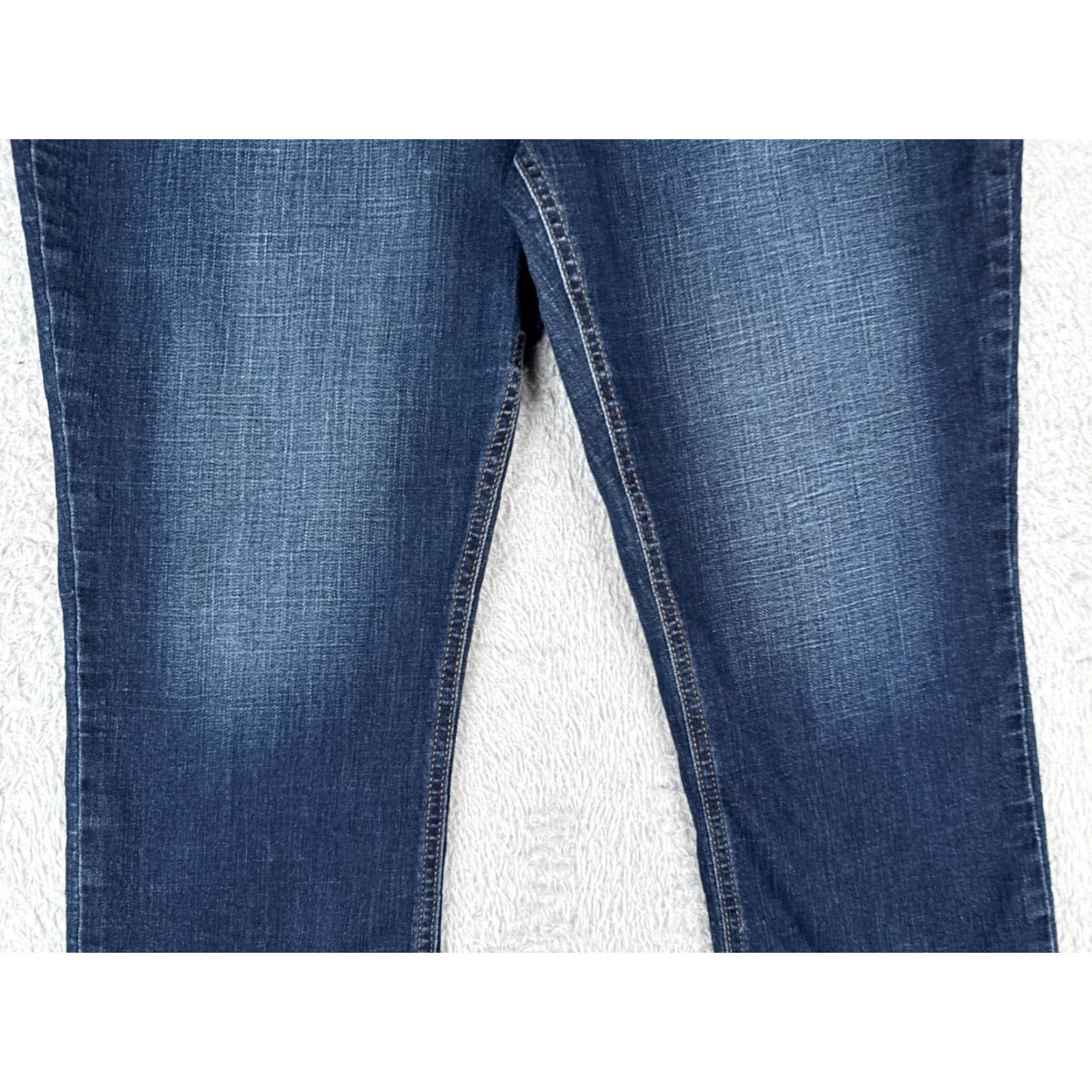 Lee Lee Women's Jeans Capri Medium Wash Blue Cotton Blend 16 Regular Fit Retro 2010s Size 38" / US 16 / IT 52 - 3 Thumbnail